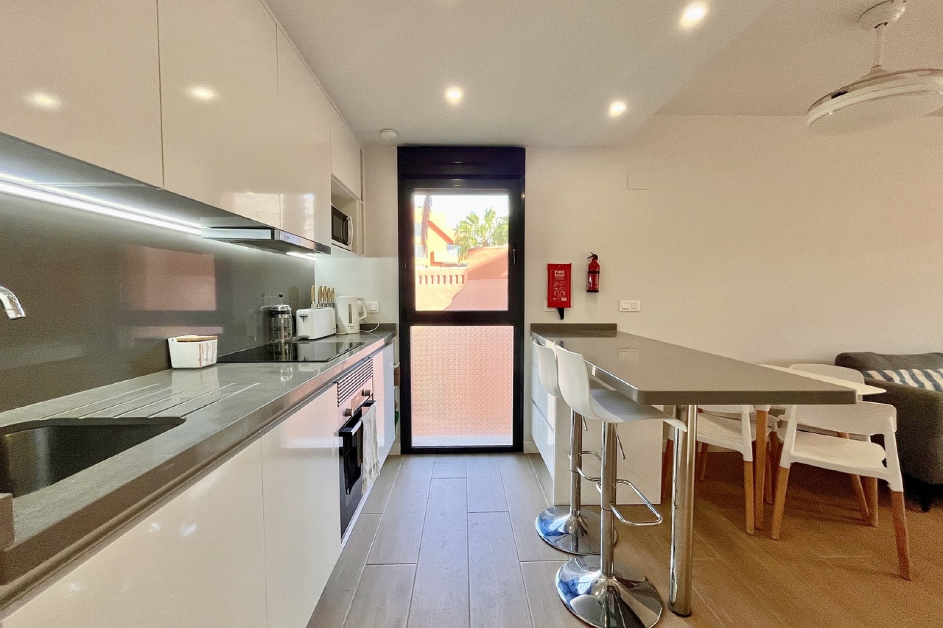 Resale - Apartment / flat - Villamartin