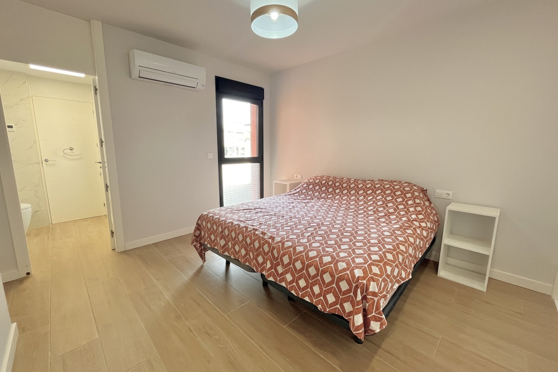 Resale - Apartment / flat - Villamartin