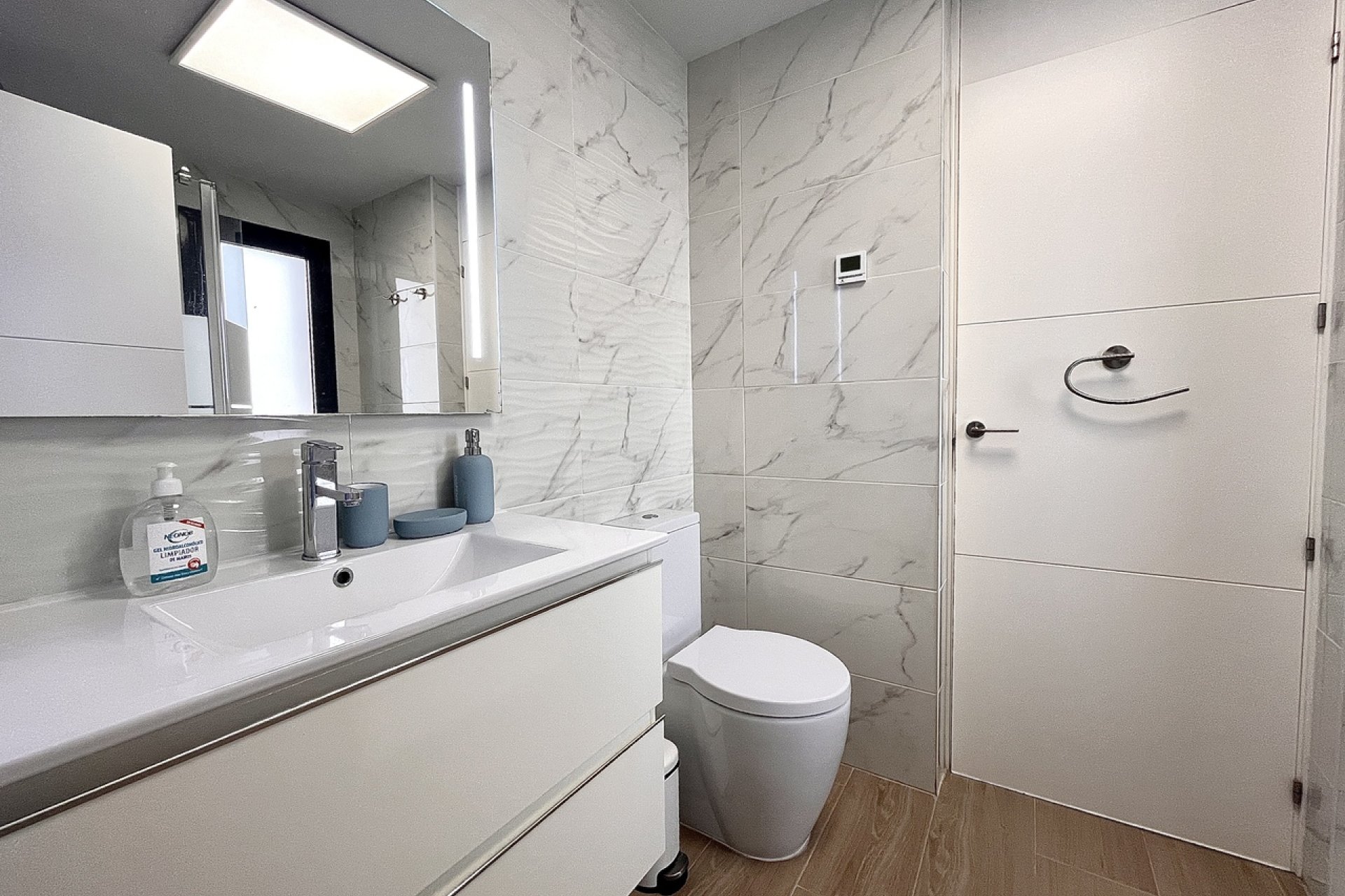 Resale - Apartment / flat - Villamartin