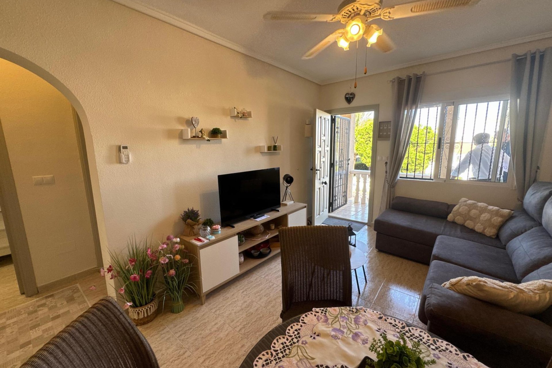 Resale - Bungalow - Orihuela Costa - La Florida