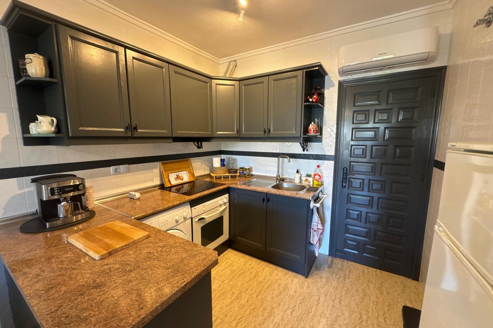 Resale - Bungalow - Orihuela Costa - La Florida