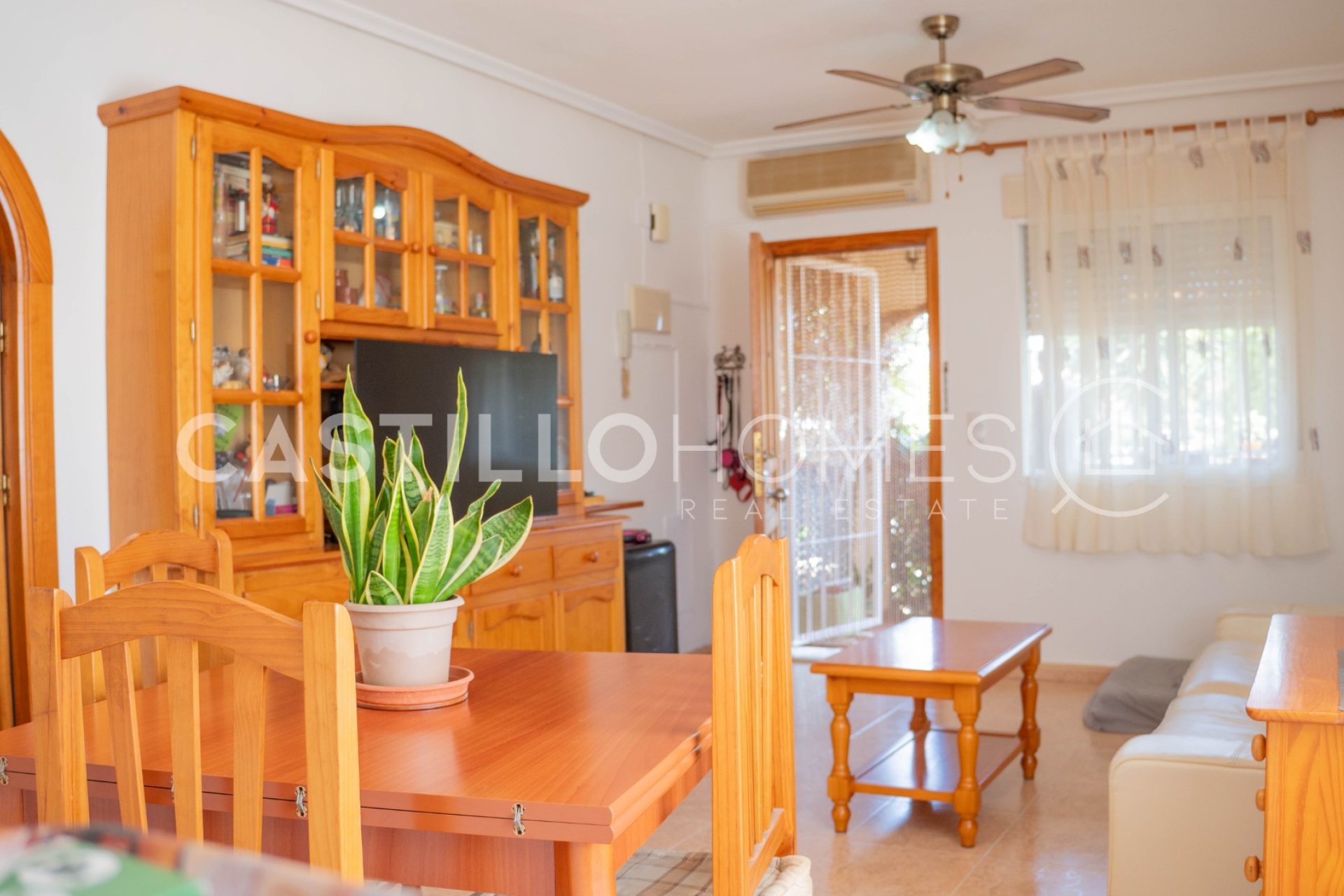 Resale - Bungalow - Orihuela Costa - La Florida