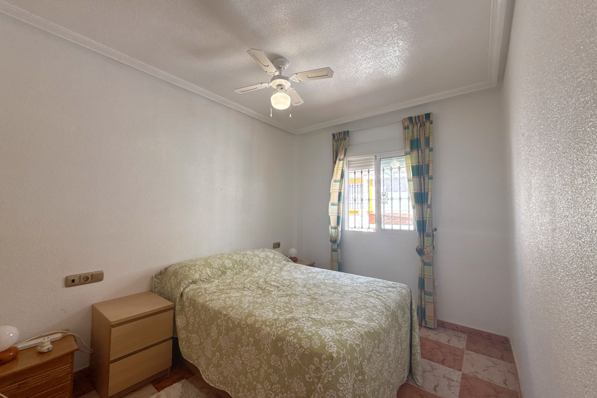 Resale - Bungalow - Orihuela Costa - La Regia