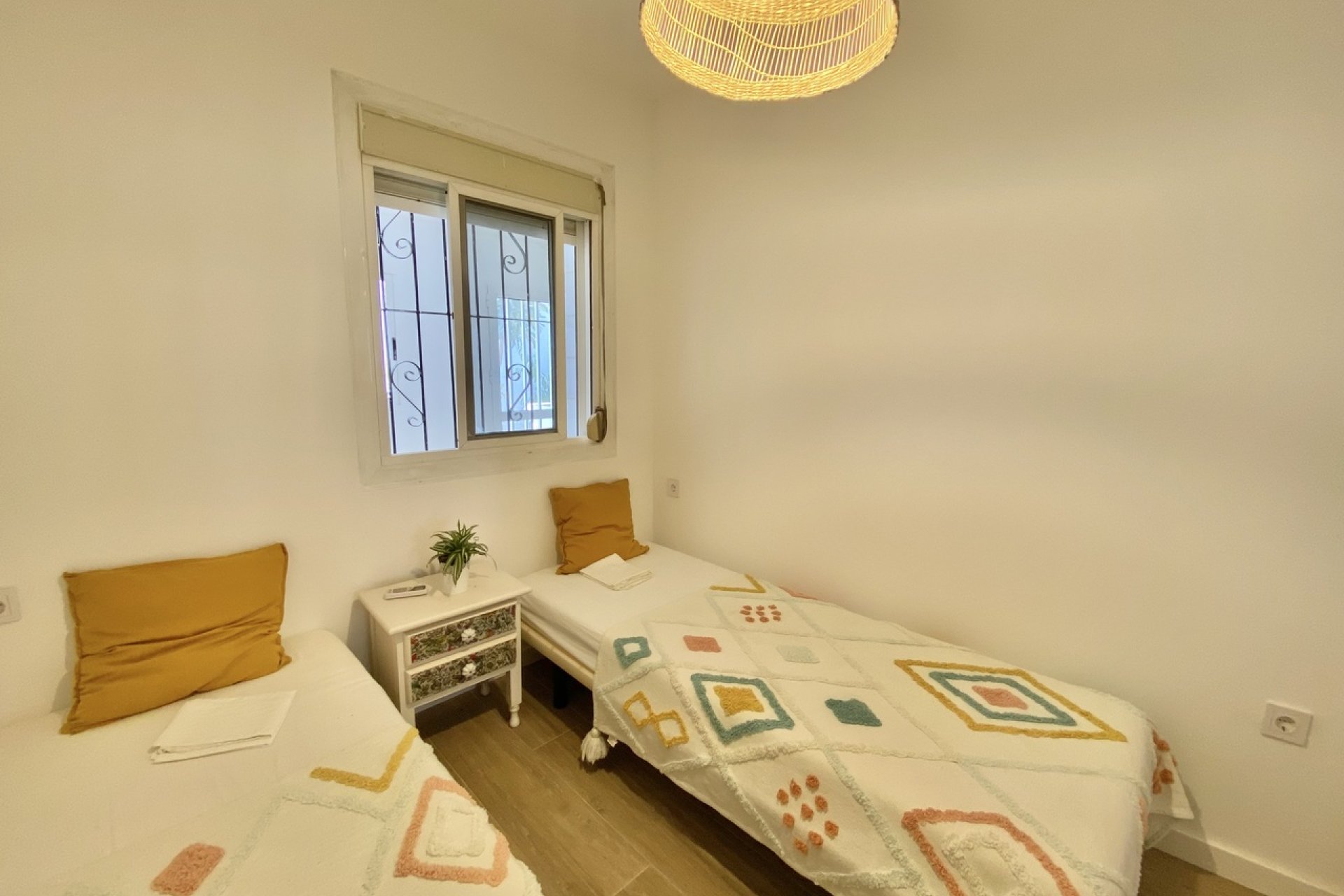 Resale - Bungalow - Orihuela Costa - Playa Flamenca