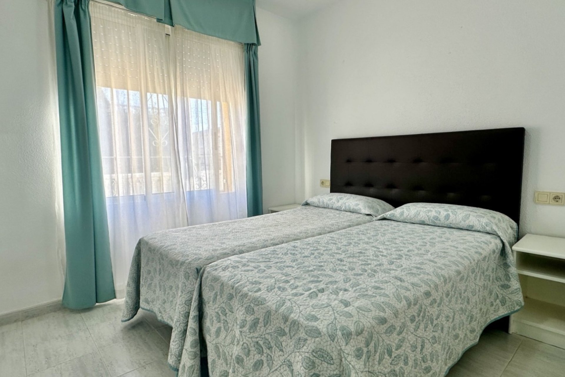 Resale - Bungalow - Orihuela Costa - Playa Flamenca