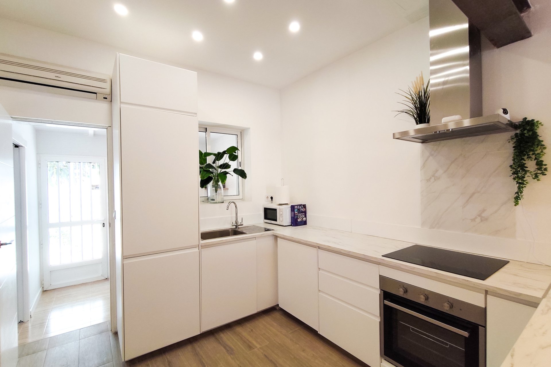 Resale - Bungalow - Orihuela Costa - Playa Flamenca