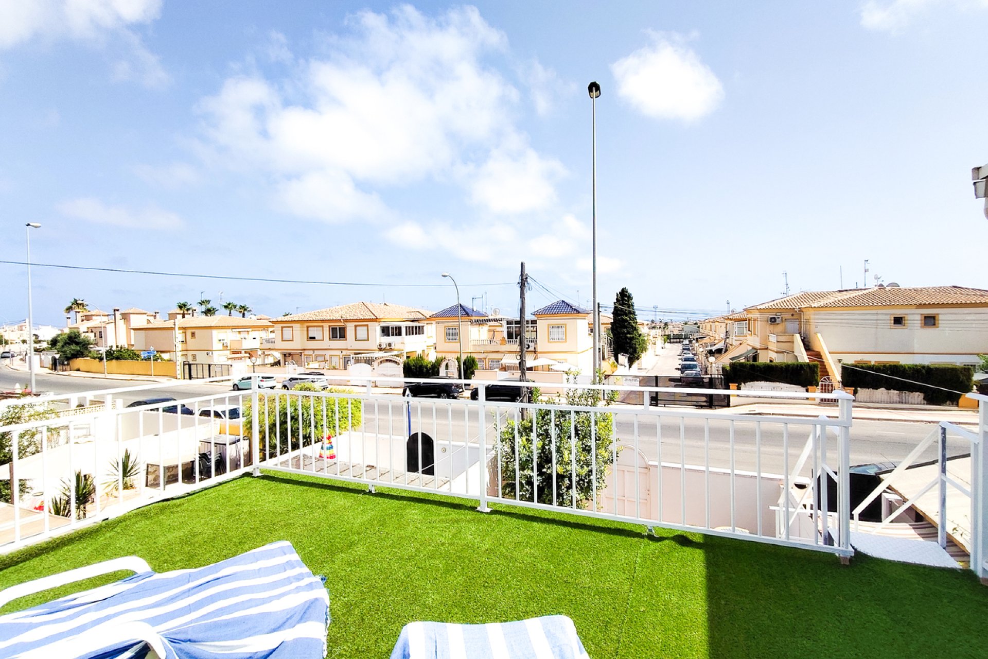 Resale - Bungalow - Orihuela Costa - Playa Flamenca