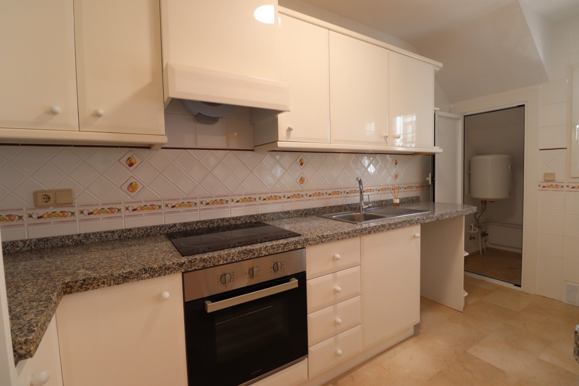 Resale - Bungalow - Orihuela Costa - Villamartin