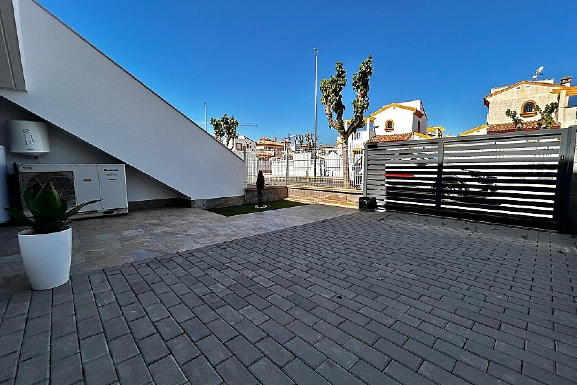 Resale - Bungalow - Pilar de la Horadada