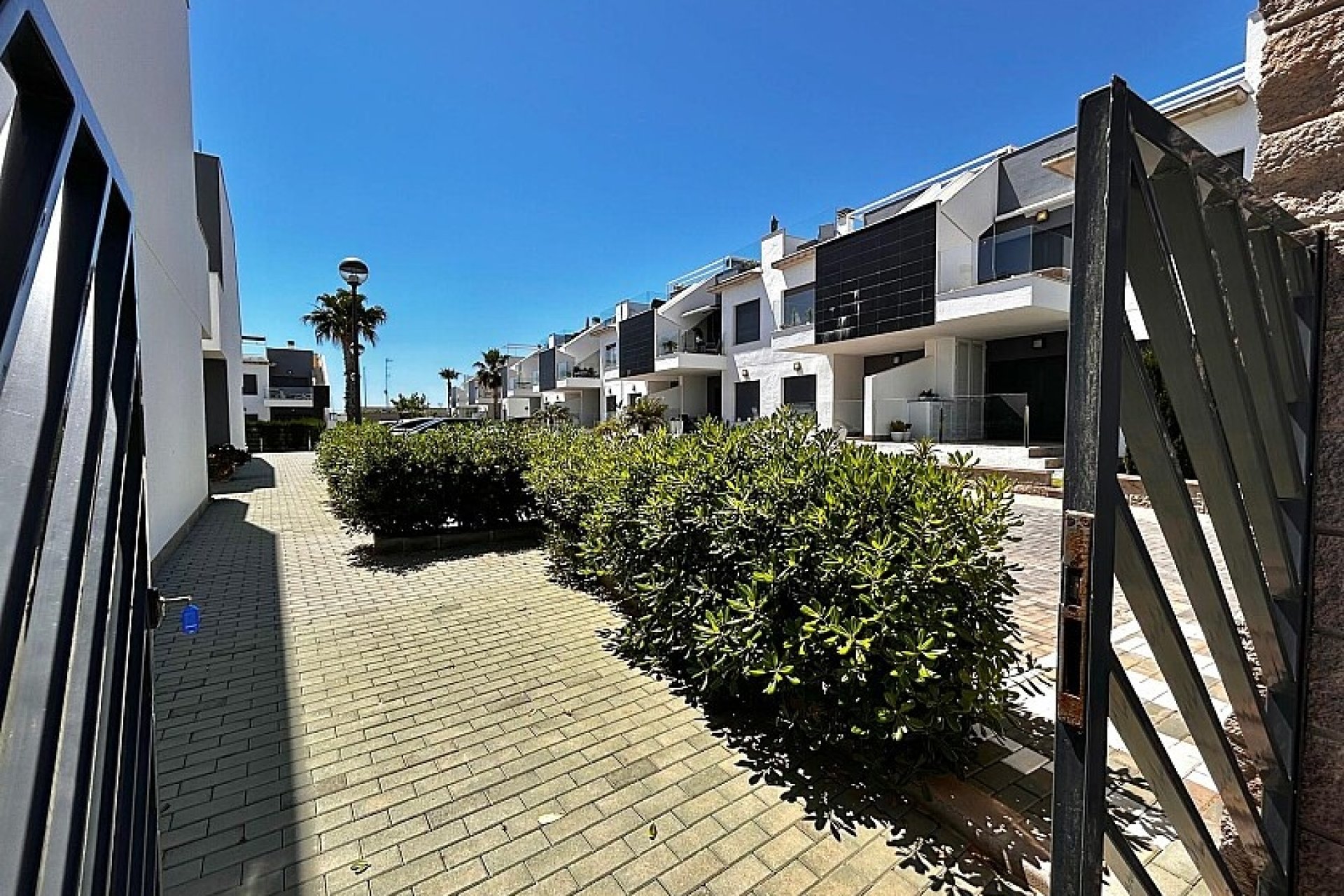 Resale - Bungalow - Pilar de la Horadada