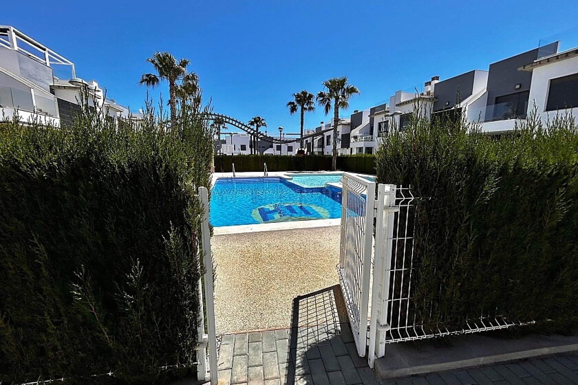 Resale - Bungalow - Pilar de la Horadada