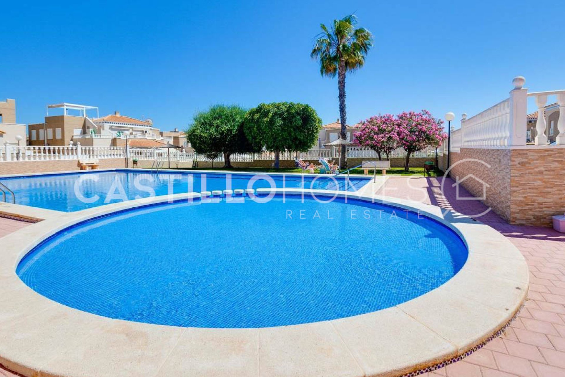 Resale - Bungalow - Torrevieja - Altos de la Bahía