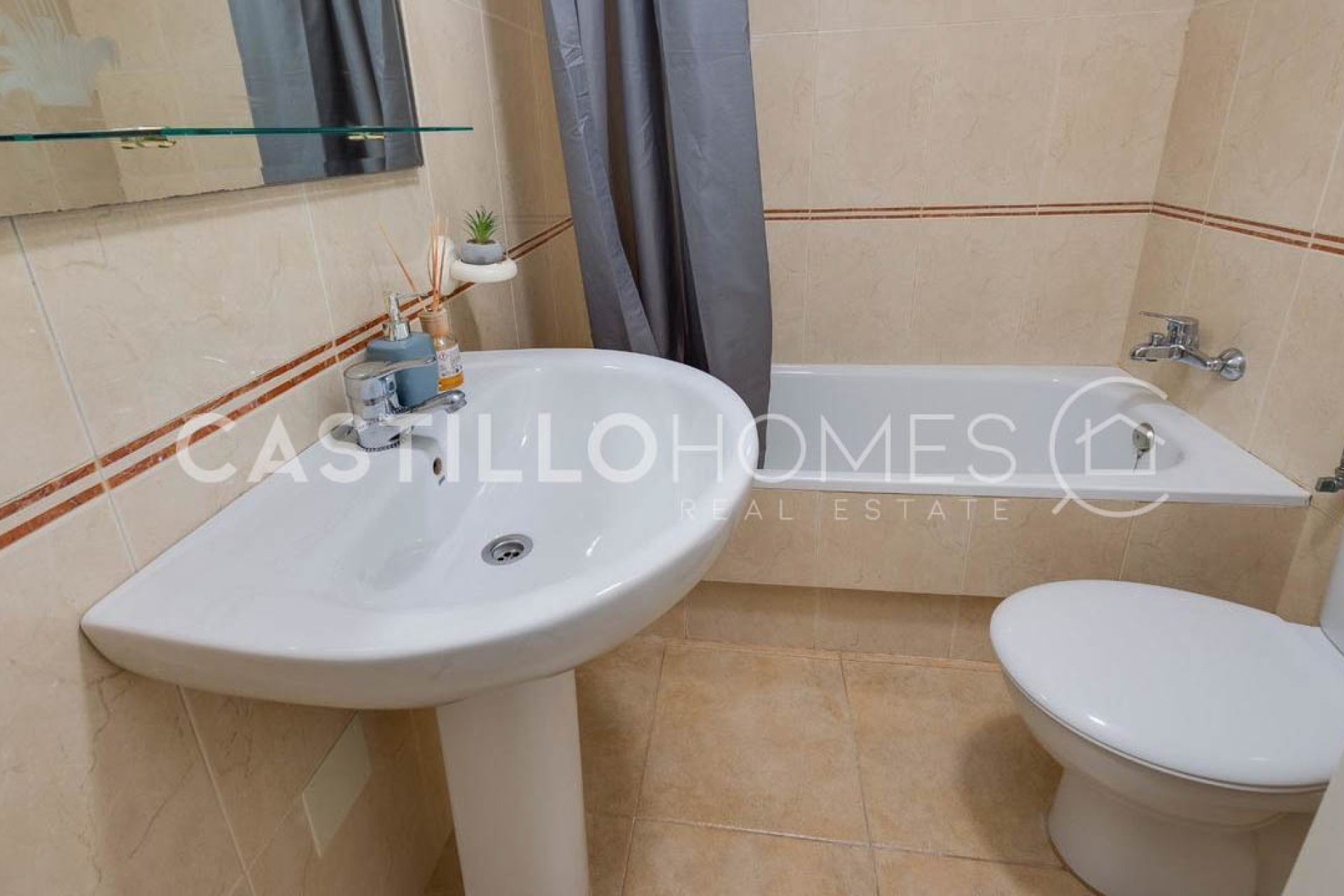 Resale - Bungalow - Torrevieja - Altos de la Bahía