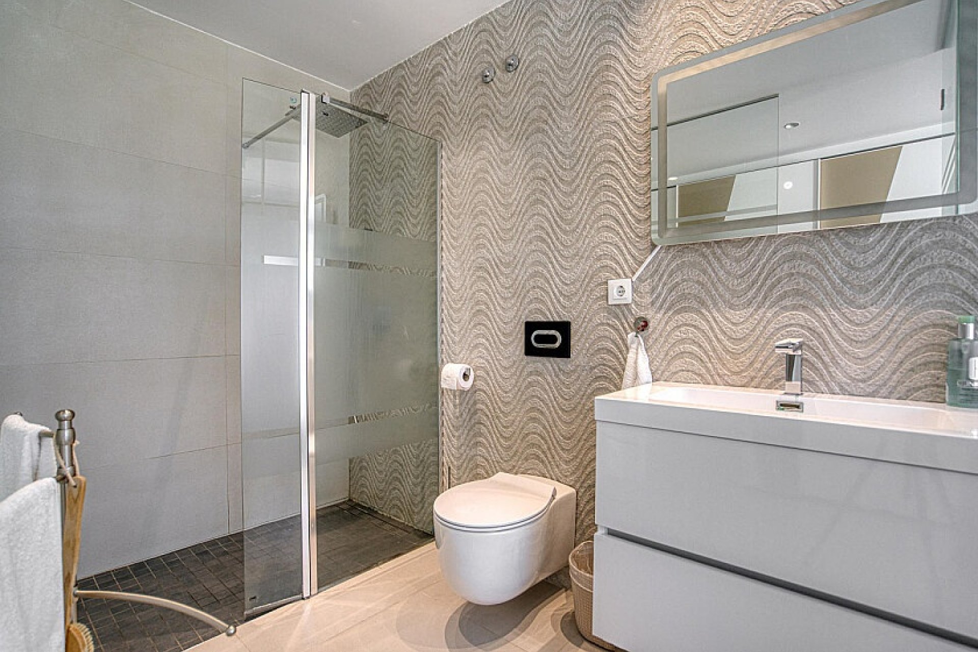 Resale - Bungalow - Torrevieja - Carrefour area