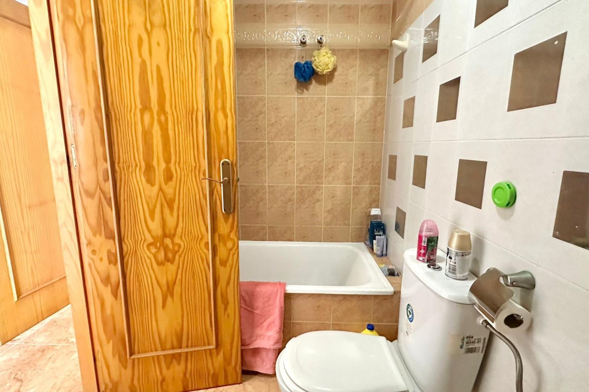 Resale - Bungalow - Torrevieja - La Siesta - El Salado -  Torreta