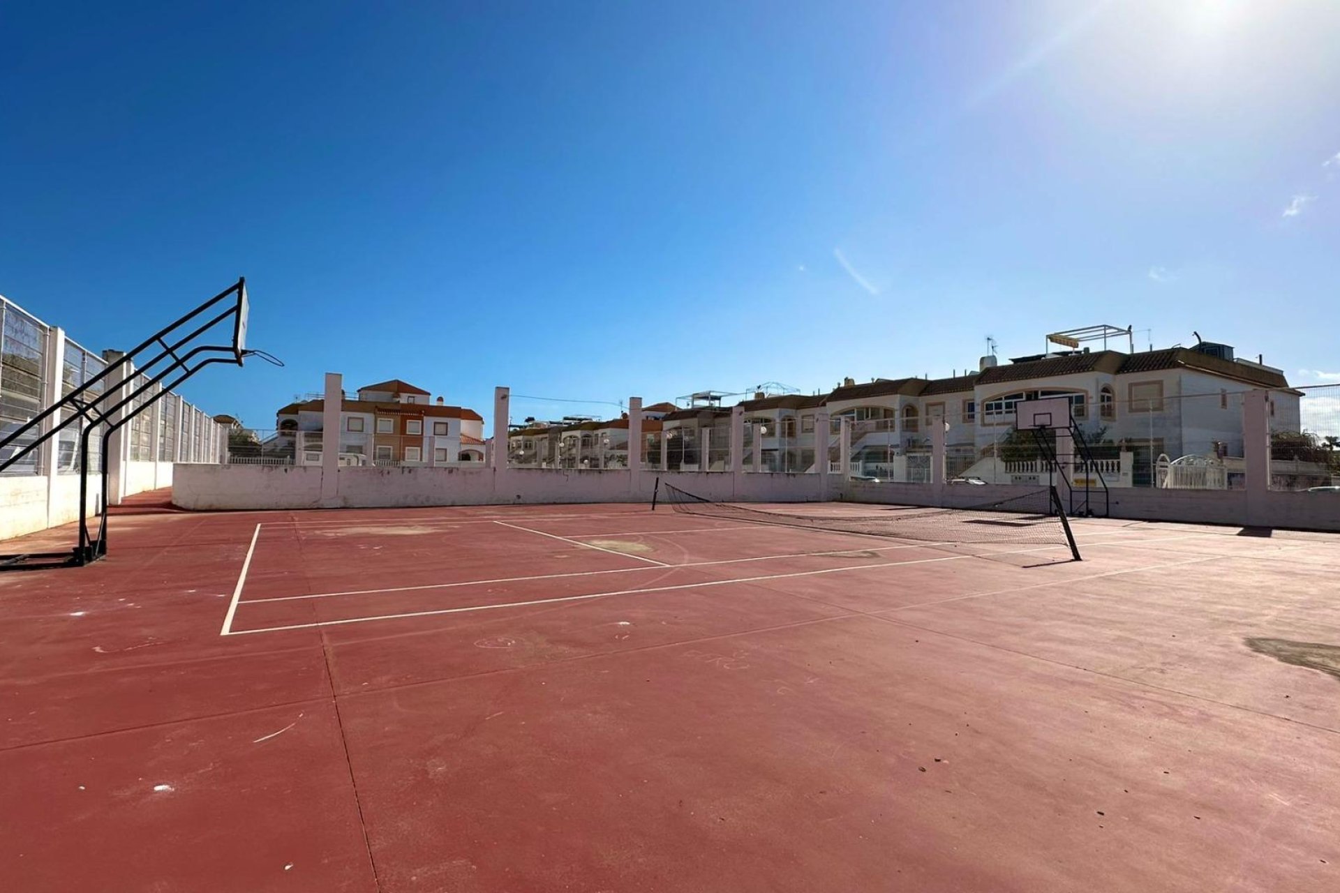 Resale - Bungalow - Torrevieja - La Siesta - El Salado -  Torreta