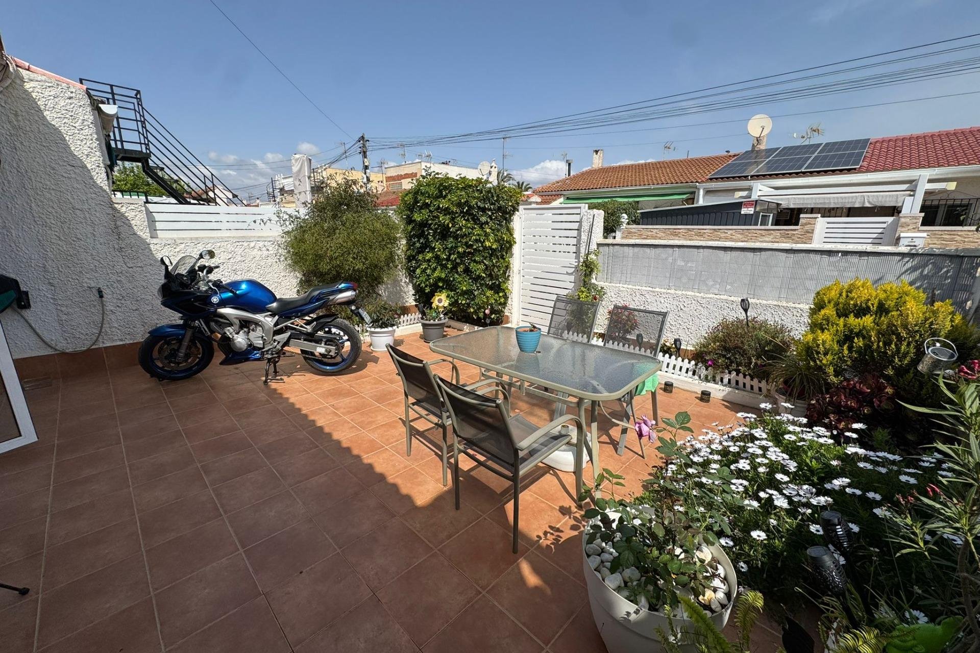 Resale - Bungalow - Torrevieja - La Siesta - El Salado - Torreta