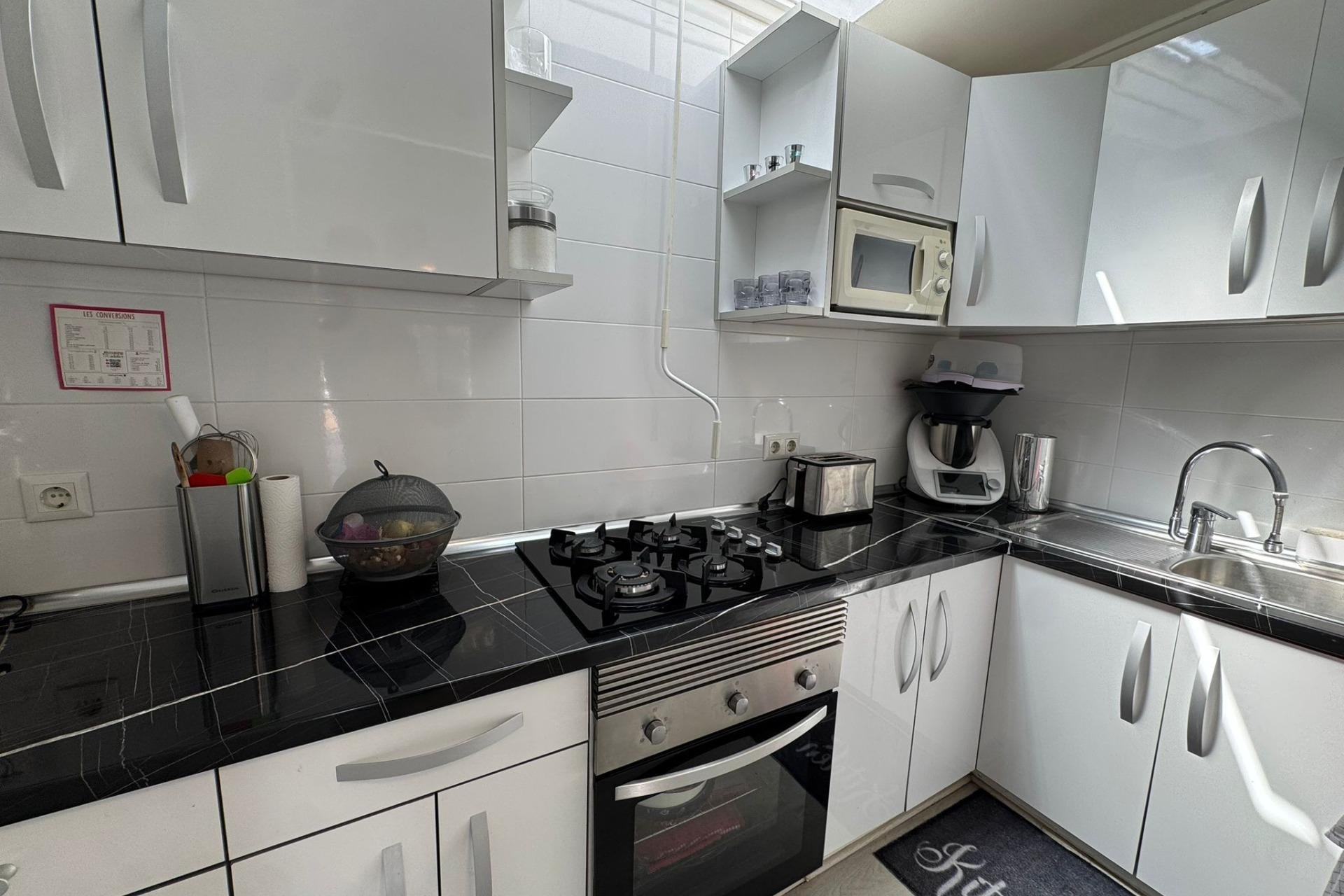 Resale - Bungalow - Torrevieja - La Siesta - El Salado - Torreta