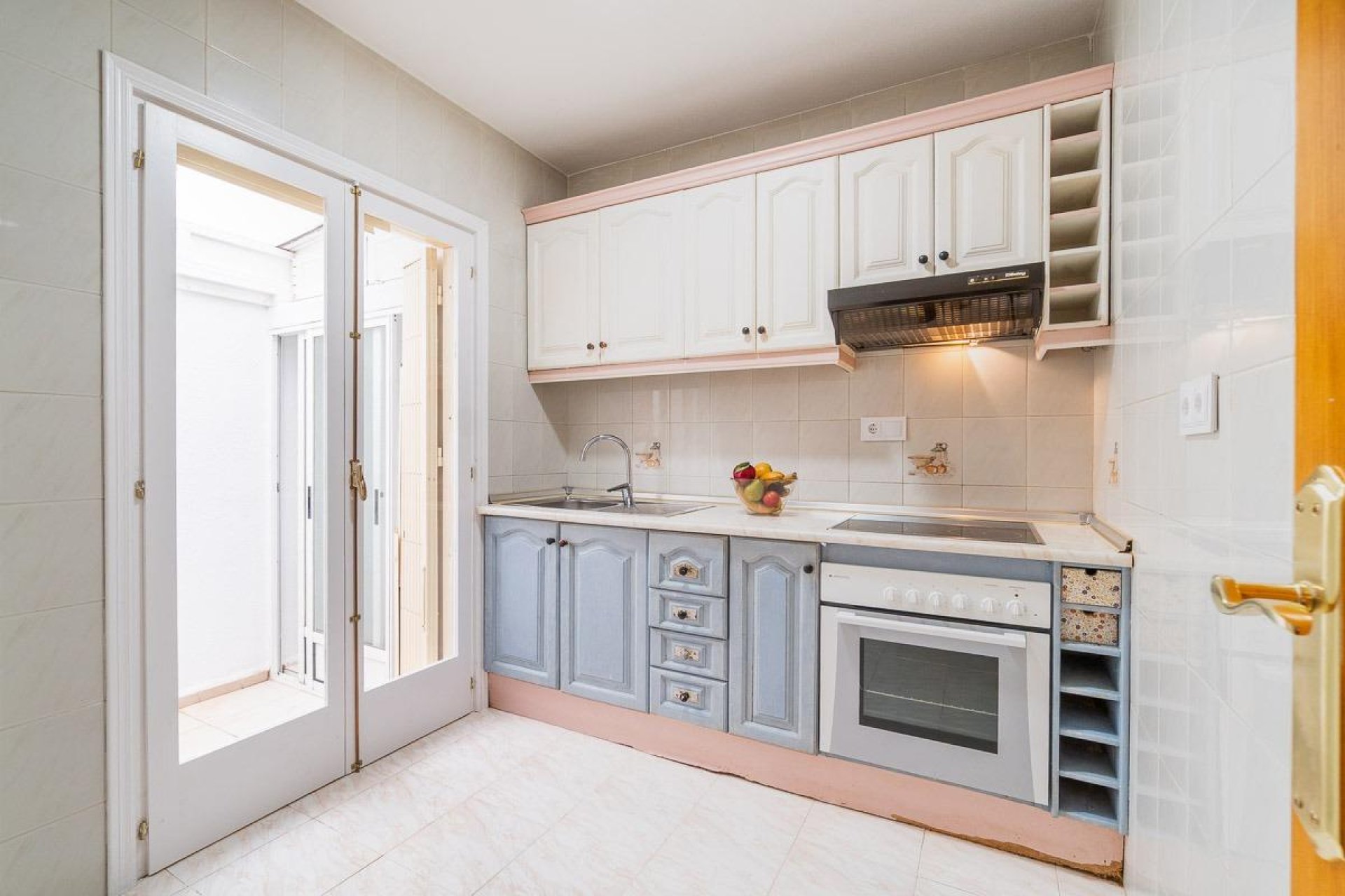 Resale - Bungalow - Torrevieja - La Siesta - El Salado - Torreta