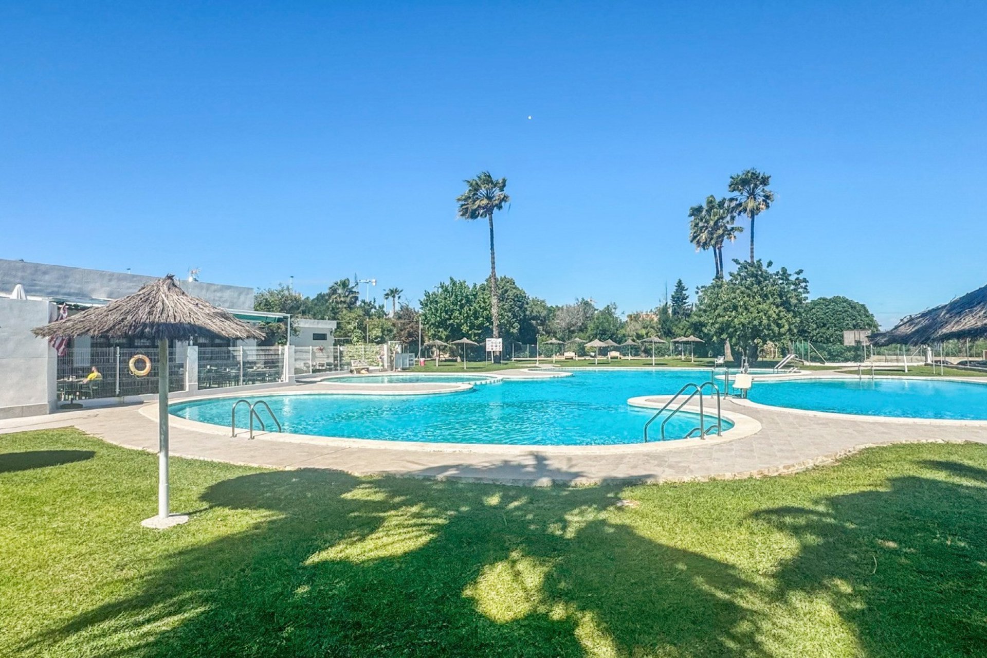 Resale - Bungalow - Torrevieja - Los Balcones