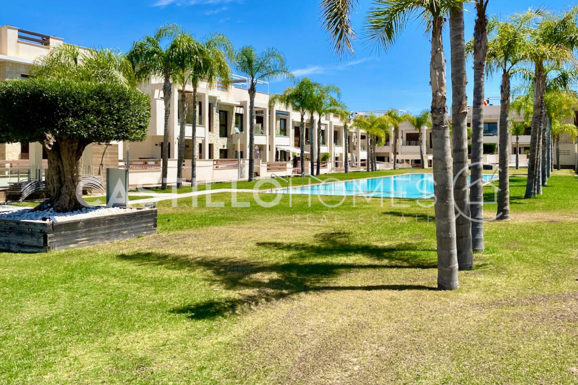 Resale - Bungalow - Torrevieja - Los Balcones