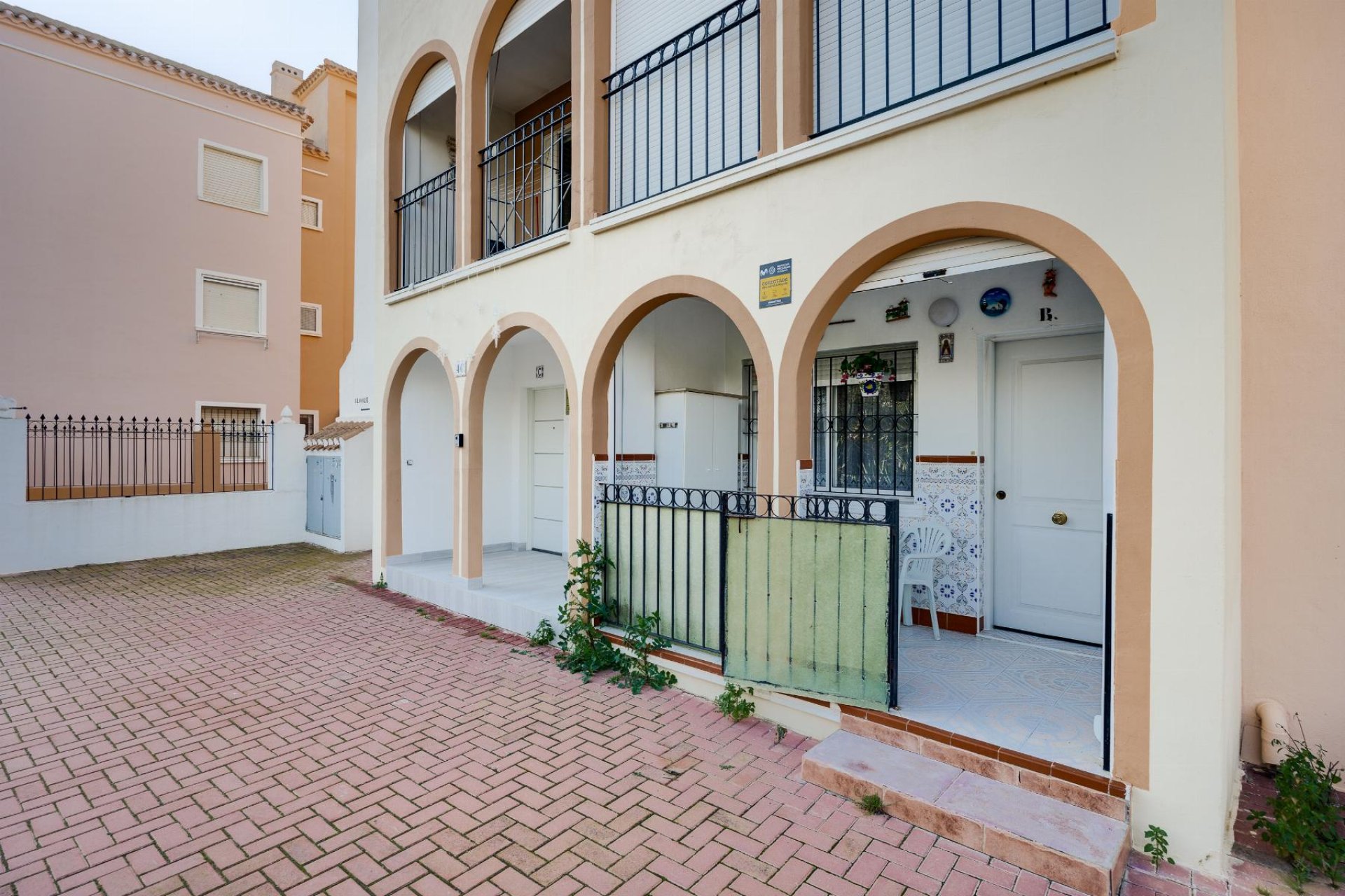 Resale - Bungalow - Torrevieja - playa de los naufragos