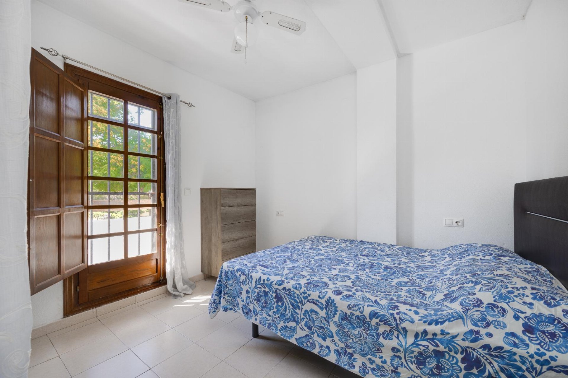 Resale - Bungalow - Torrevieja - playa de los naufragos