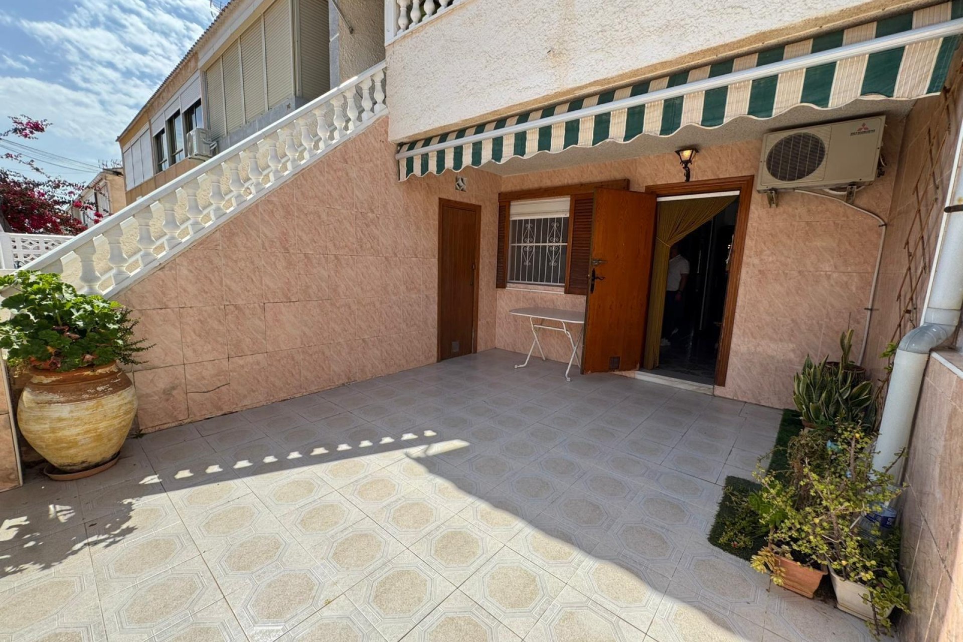 Resale - Bungalow - Torrevieja - playa de los naufragos