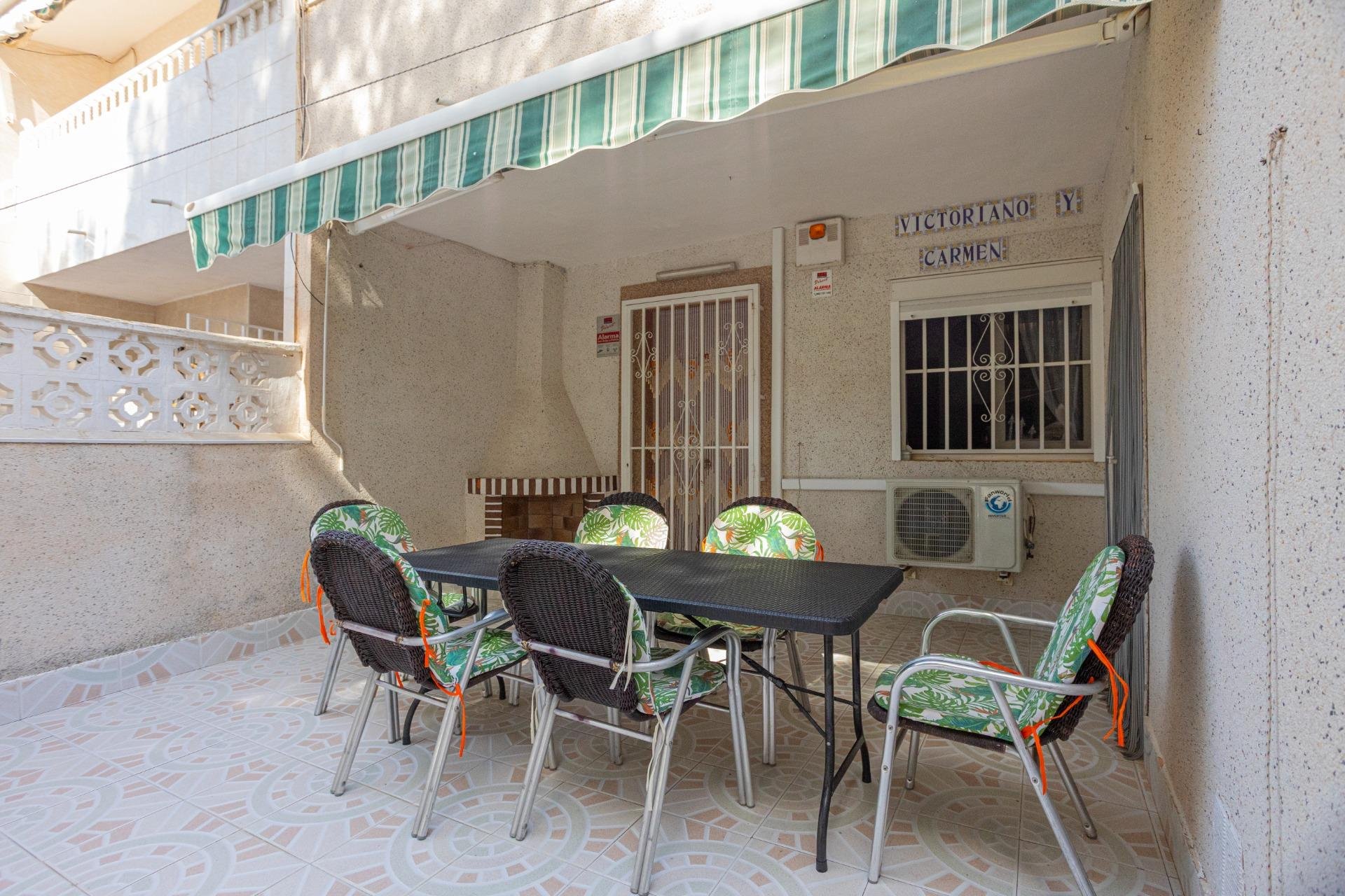 Resale - Bungalow - Torrevieja - Playa de los Naufragos