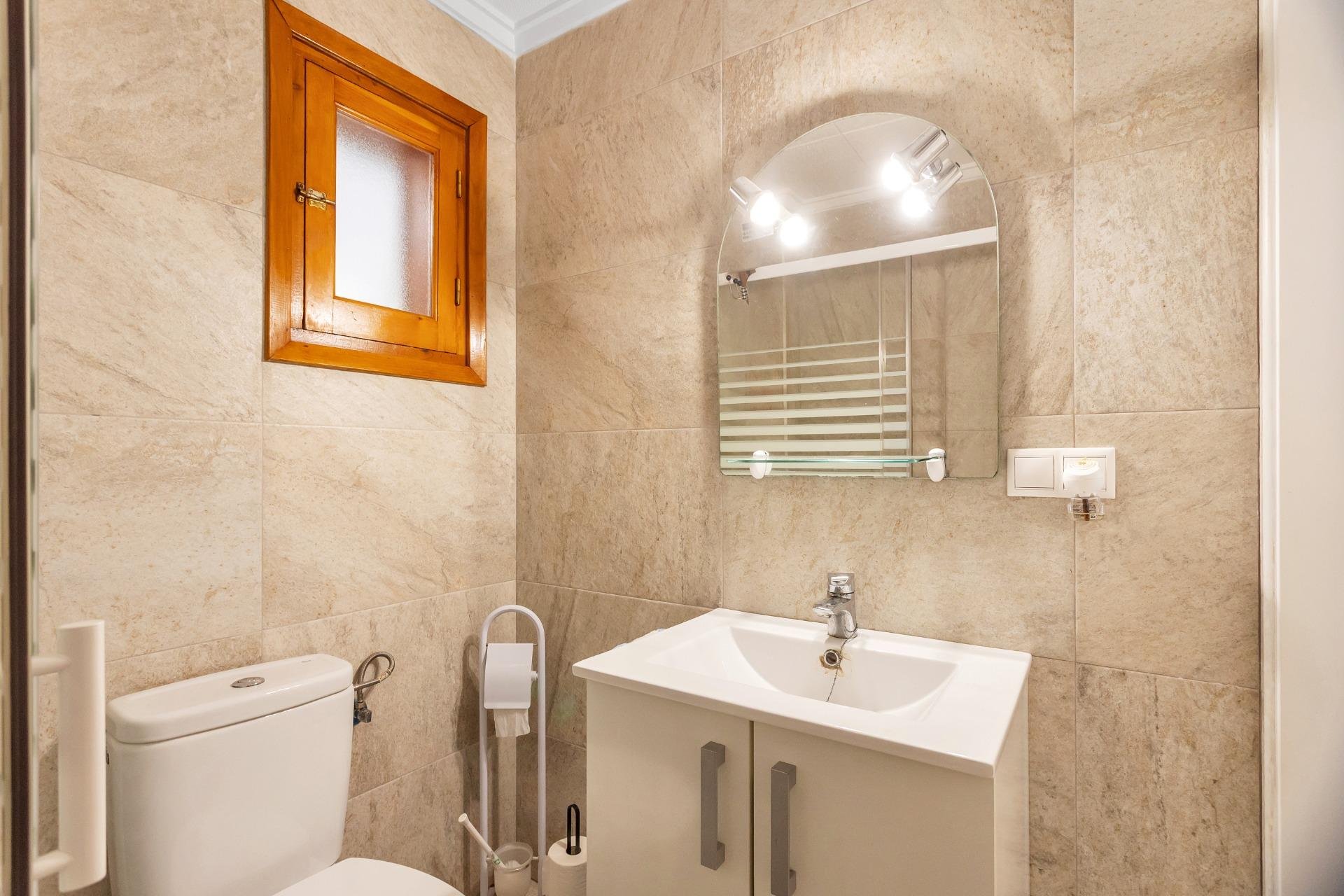 Resale - Bungalow - Torrevieja - Playa de los Naufragos
