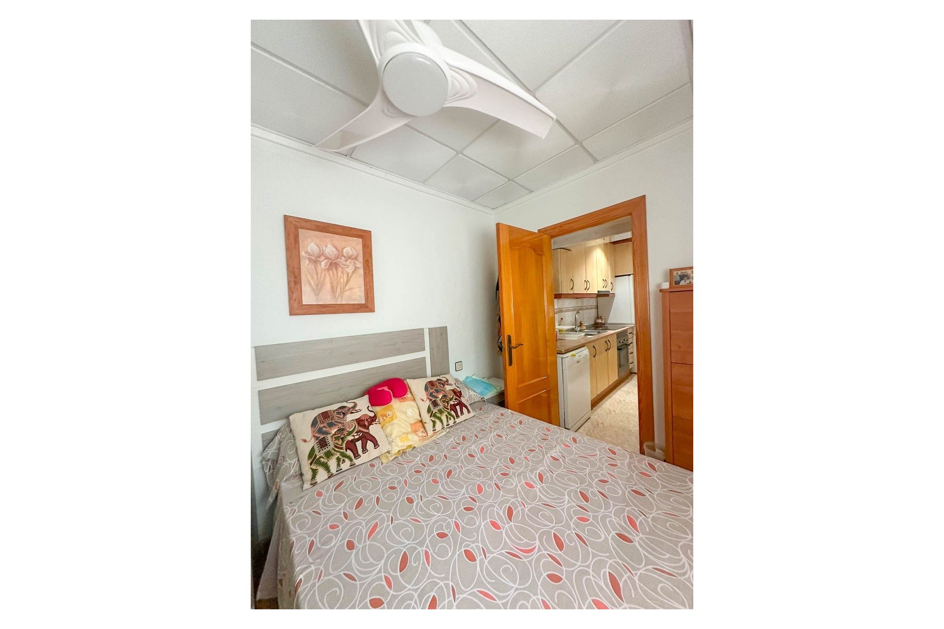 Resale - Bungalow - Torrevieja - Urb. Rosaleda