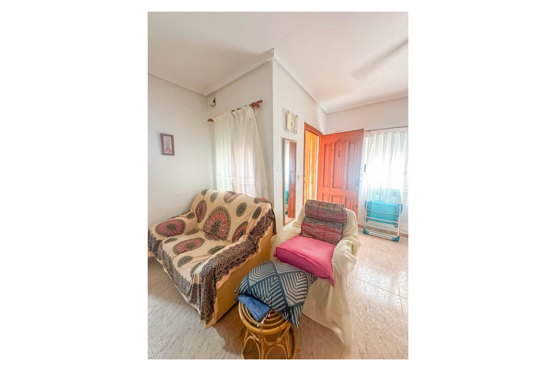 Resale - Bungalow - Torrevieja - Urb. Rosaleda