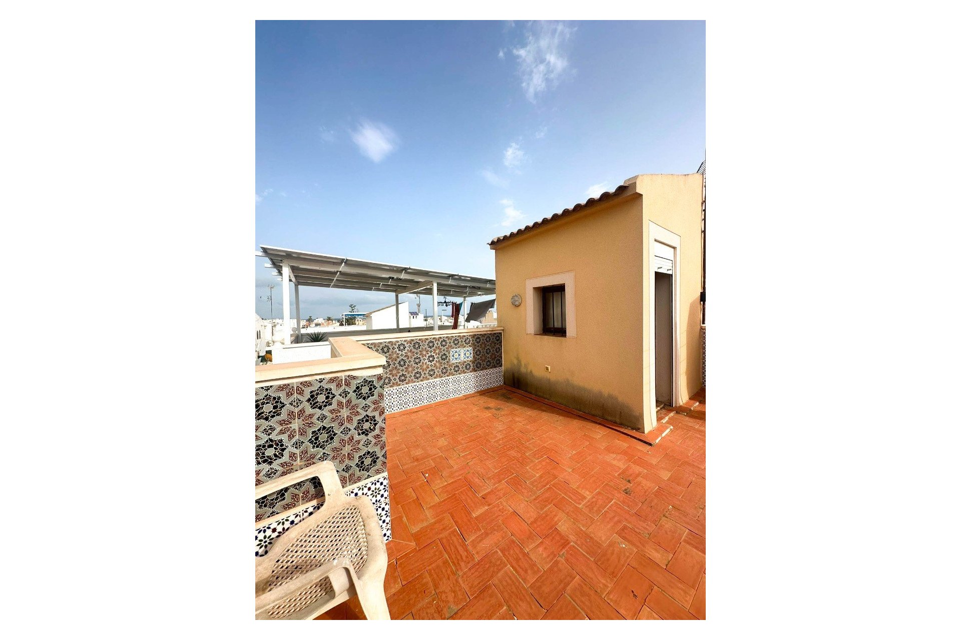 Resale - Bungalow - Torrevieja - Urb. Rosaleda