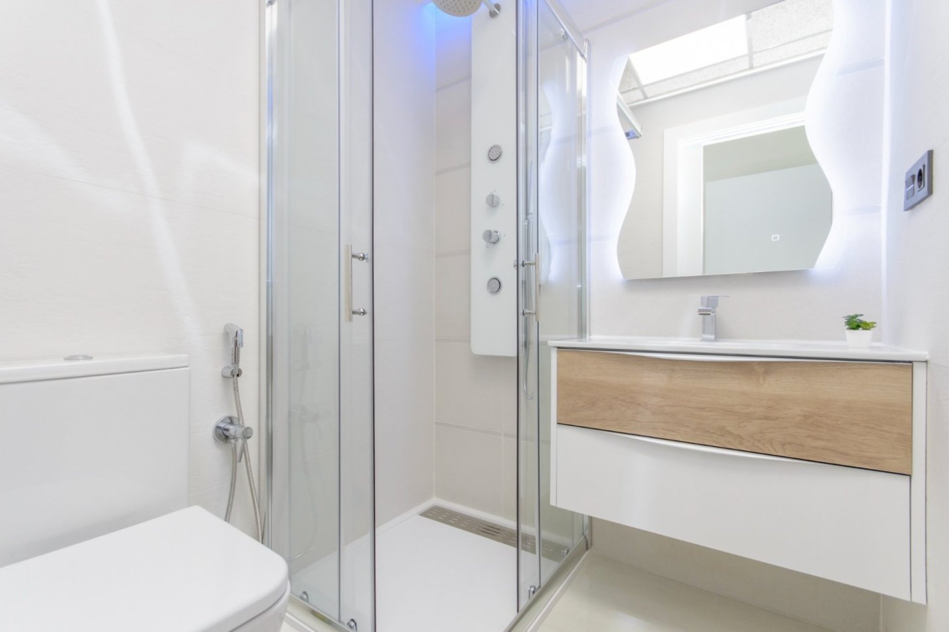Resale - Bungalow - Torrevieja