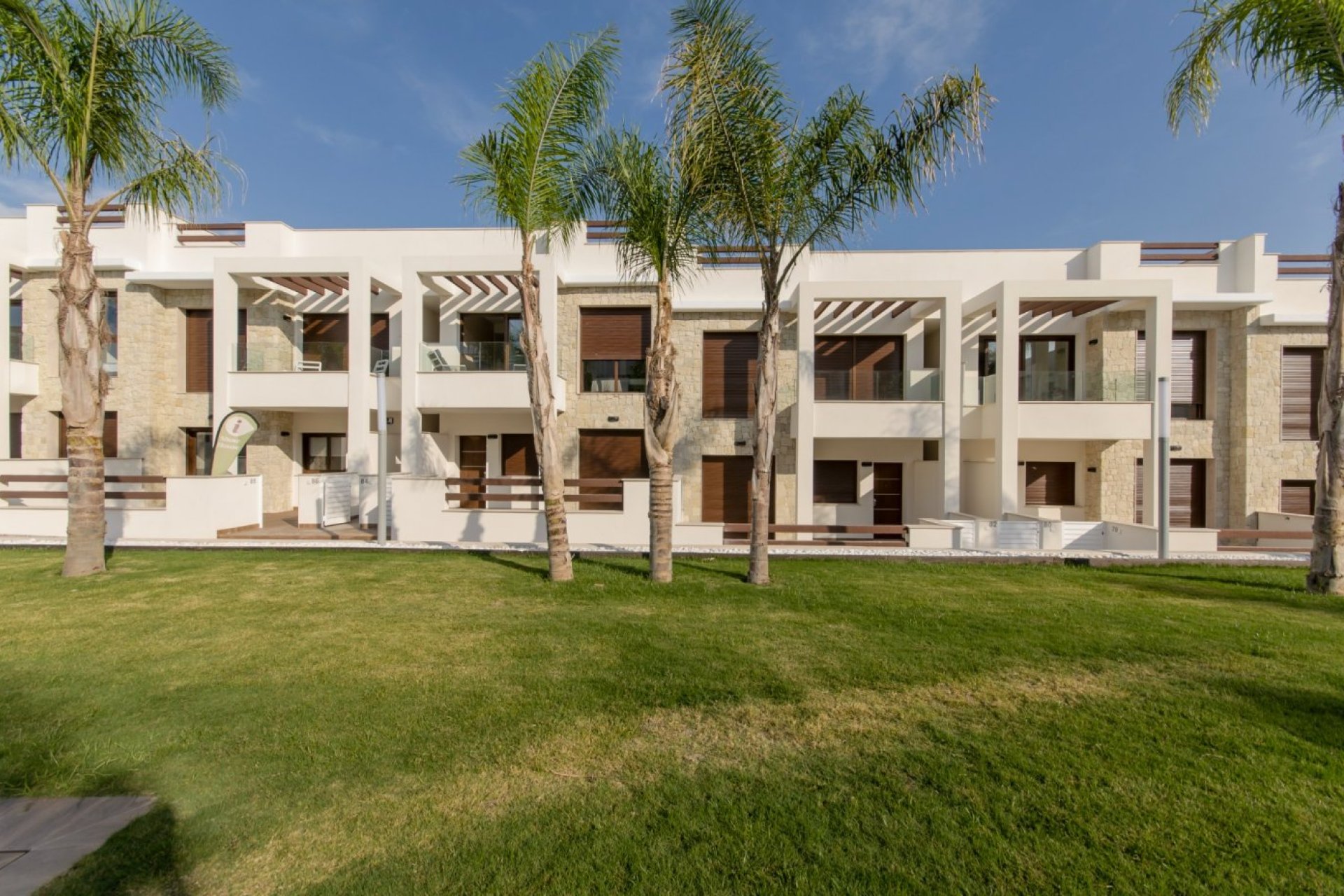 Resale - Bungalow - Torrevieja