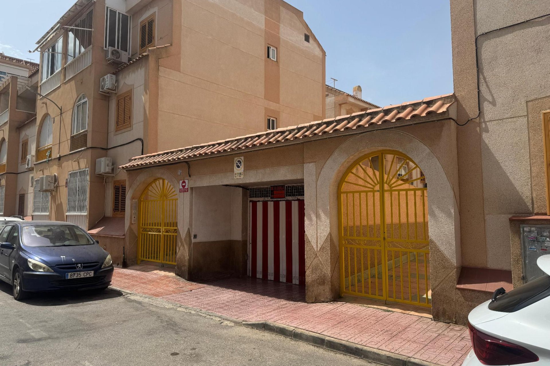 Resale - Garaje - Torrevieja - Playa del Acequión
