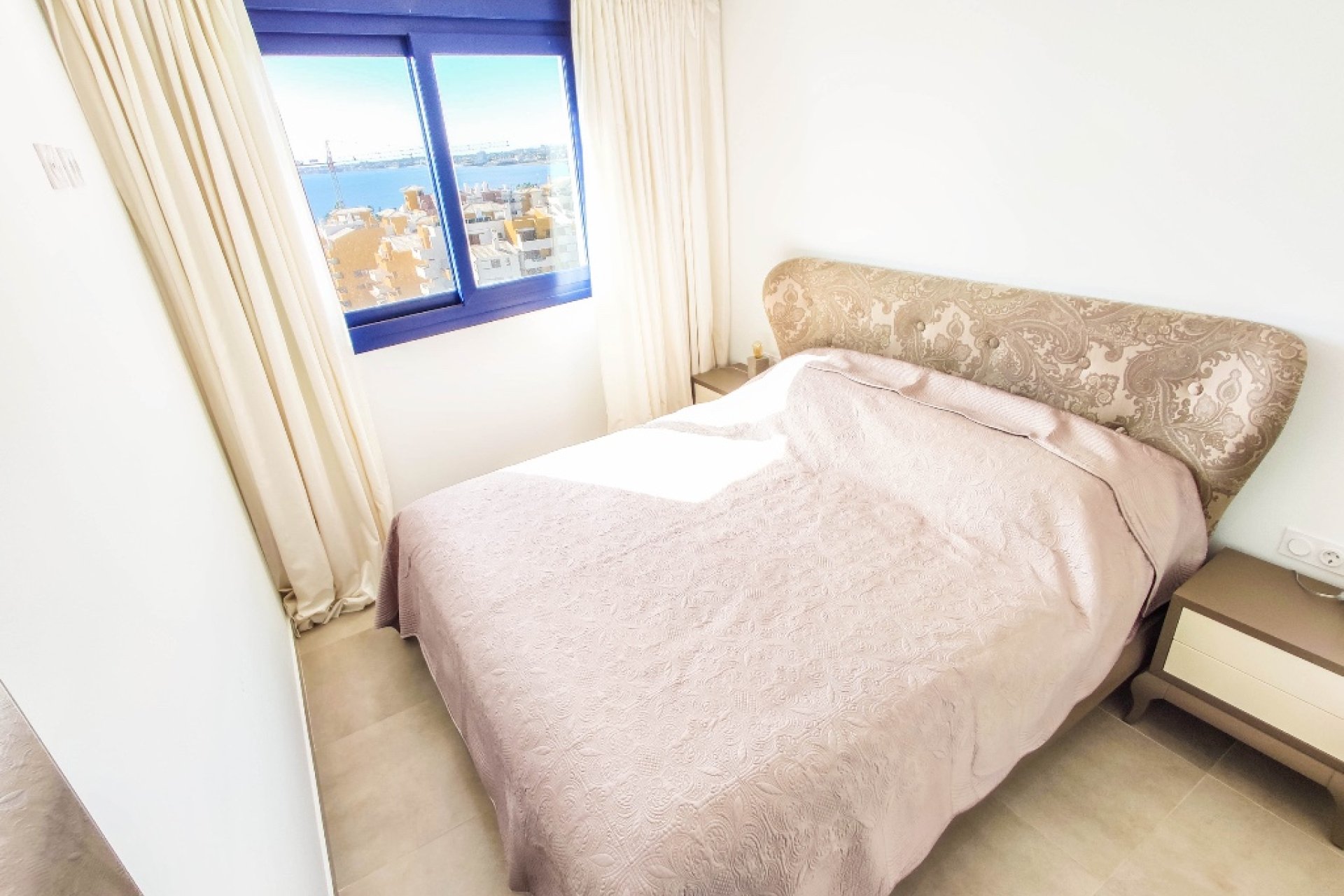 Resale - Penthouse - Punta Prima