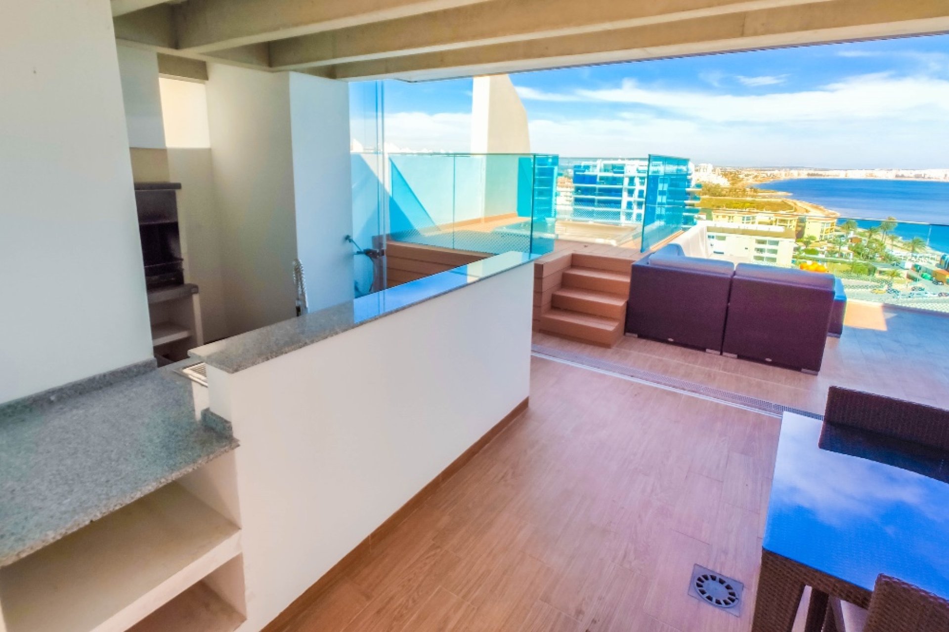 Resale - Penthouse - Punta Prima