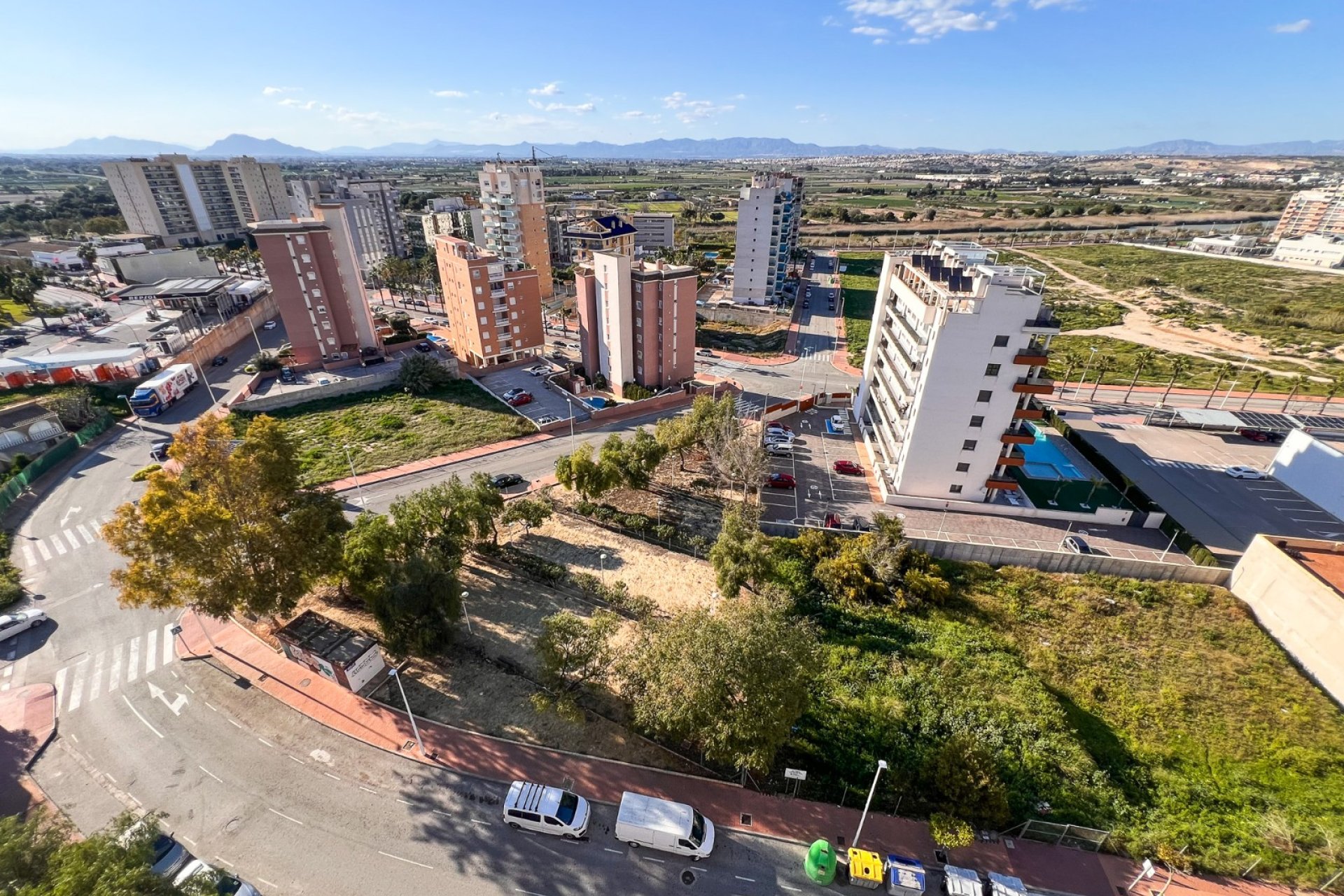 Resale - Plot / Land - Guardamar del Segura - Guardamar