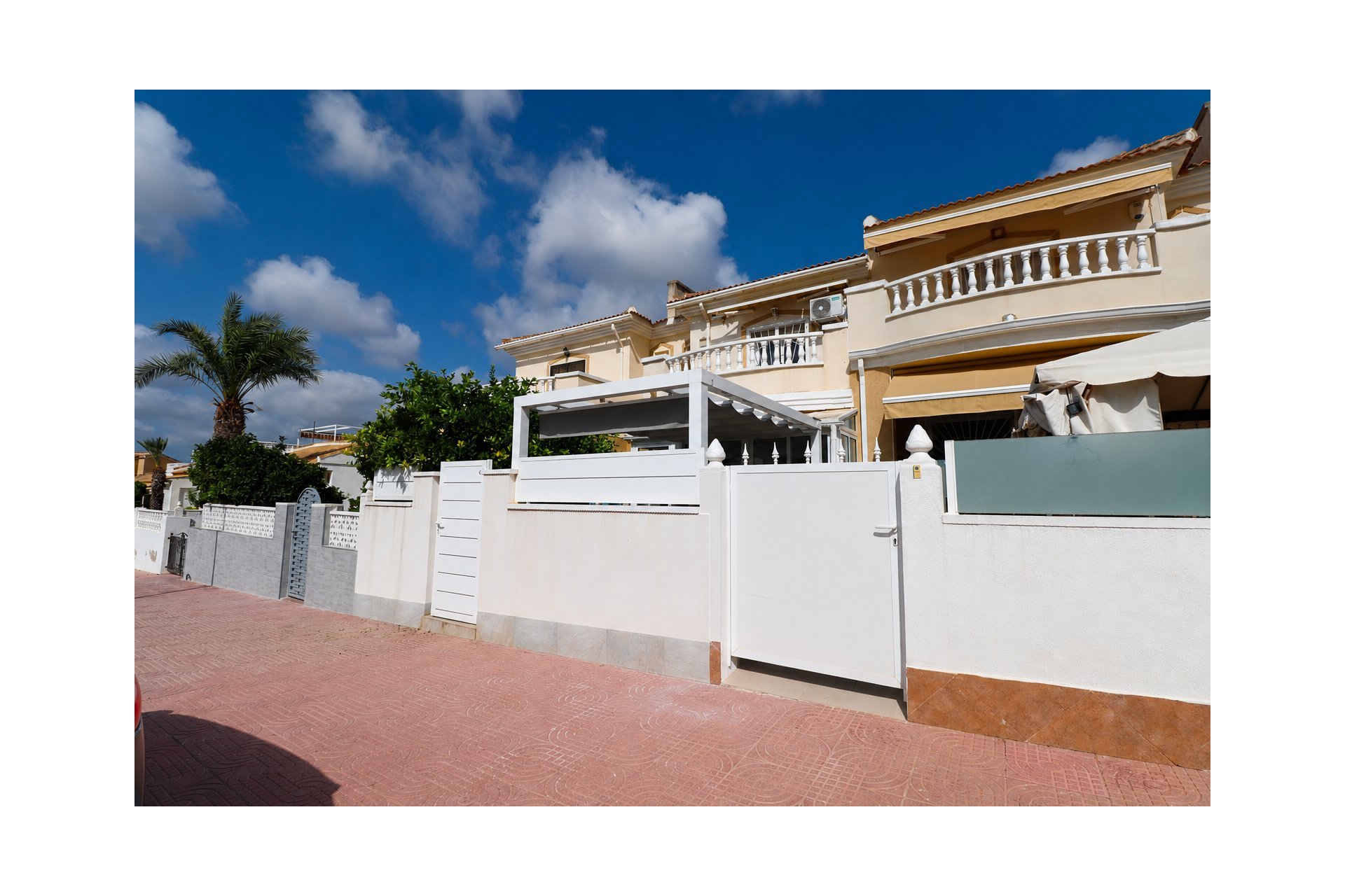 Resale - Townhouse - Benijofar - Monte Azul