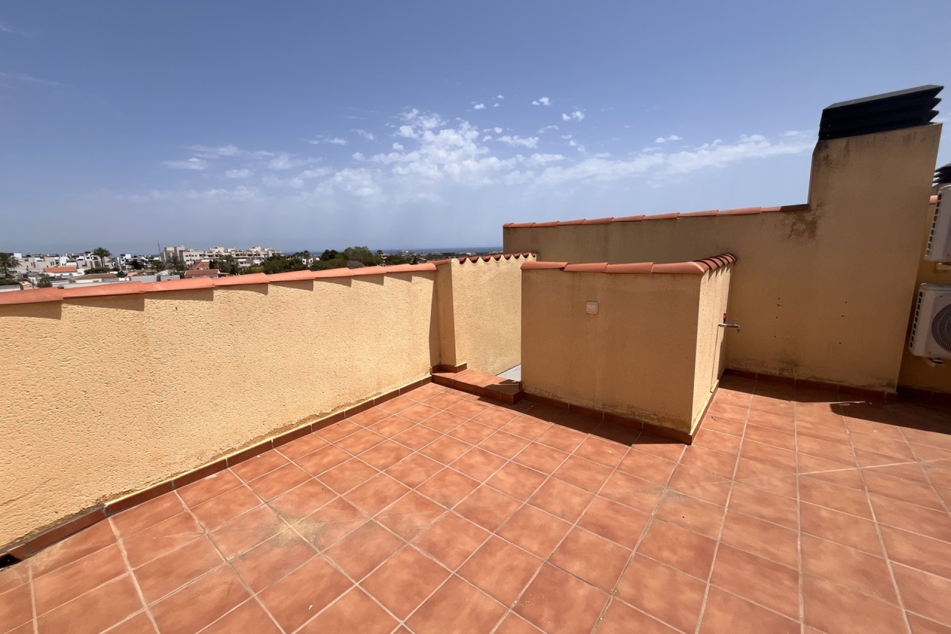 Resale - Townhouse - Cabo Roig
