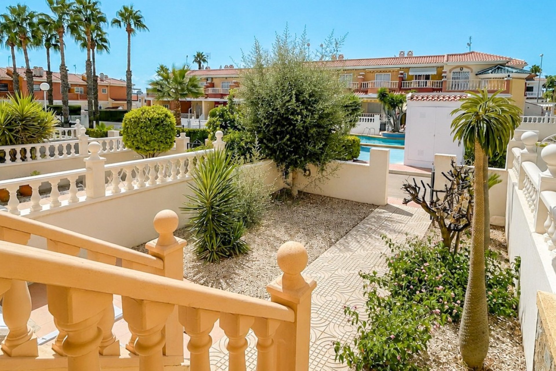 Resale - Townhouse - Ciudad Quesada - Doña Pepa