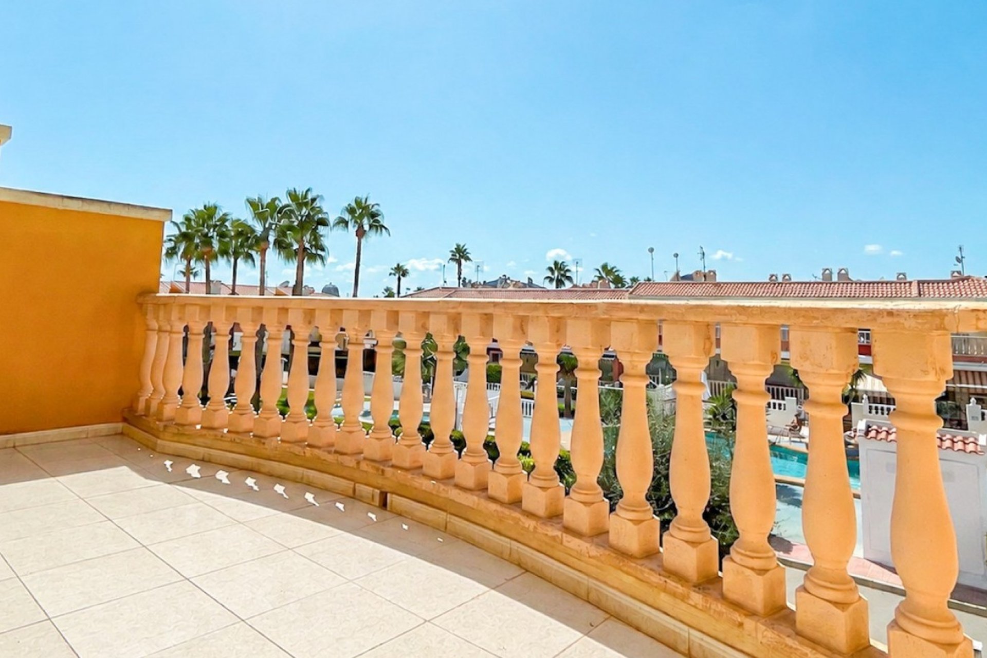Resale - Townhouse - Ciudad Quesada - Doña Pepa