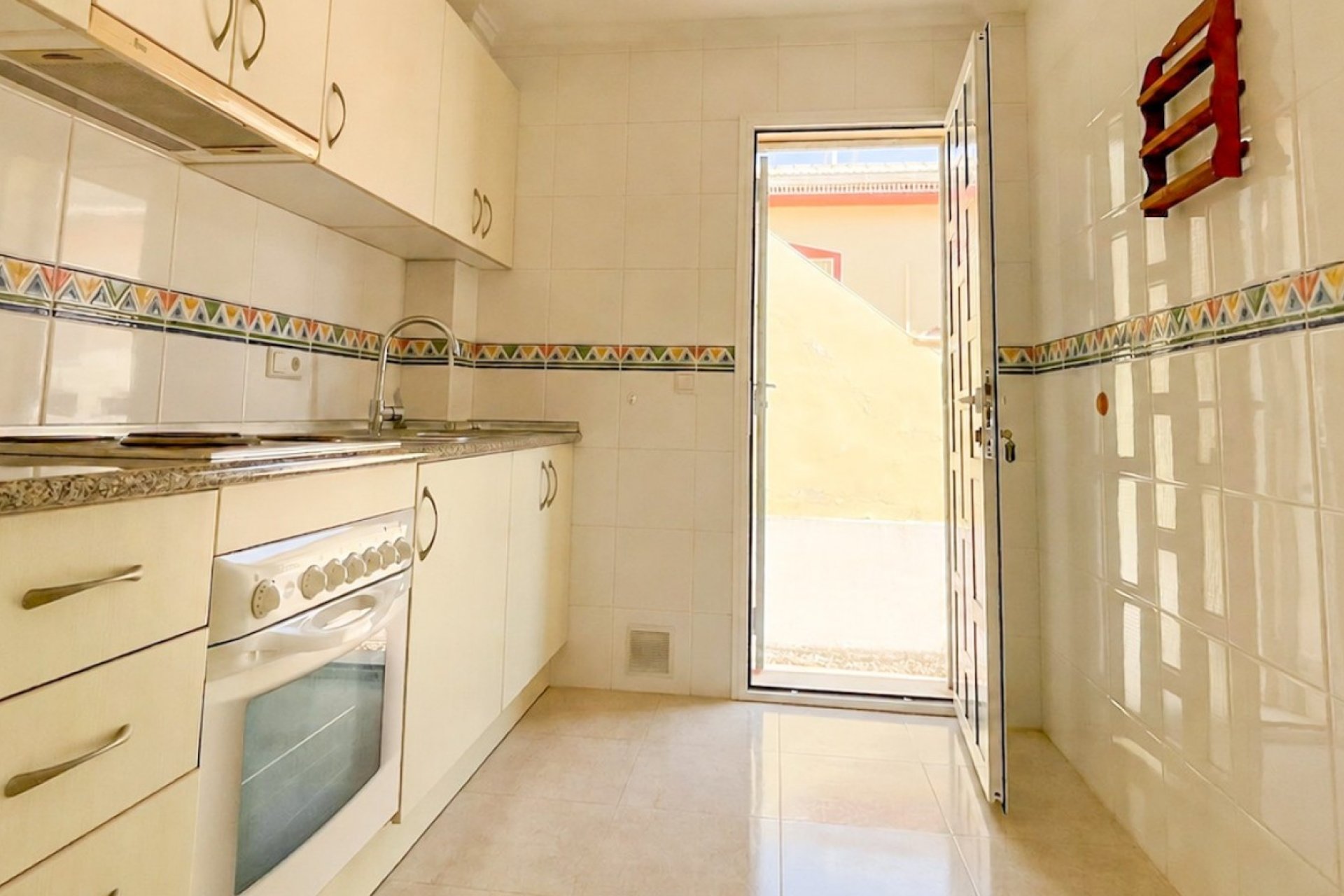 Resale - Townhouse - Ciudad Quesada - Doña Pepa