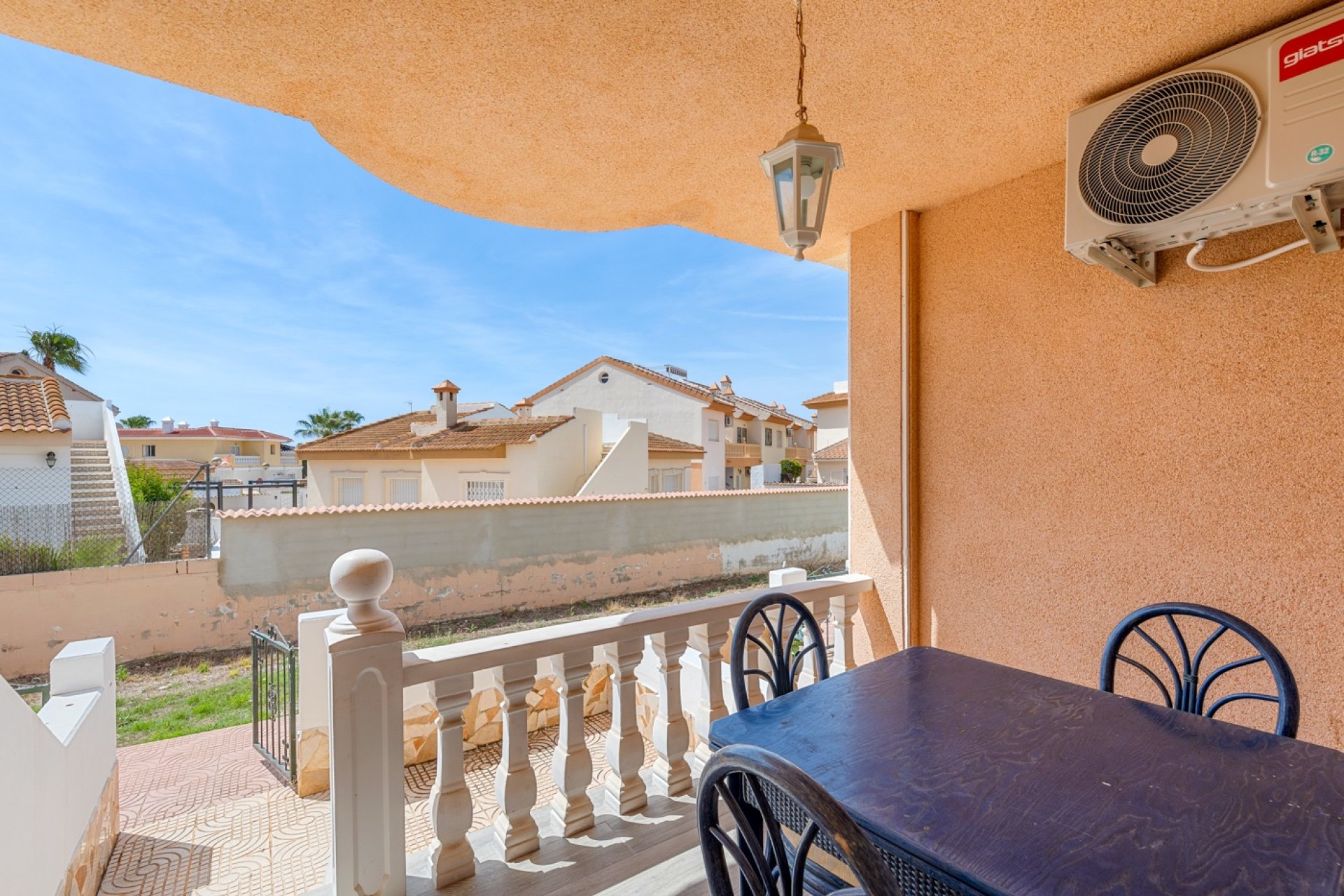 Resale - Townhouse - Ciudad Quesada - Doña pepa
