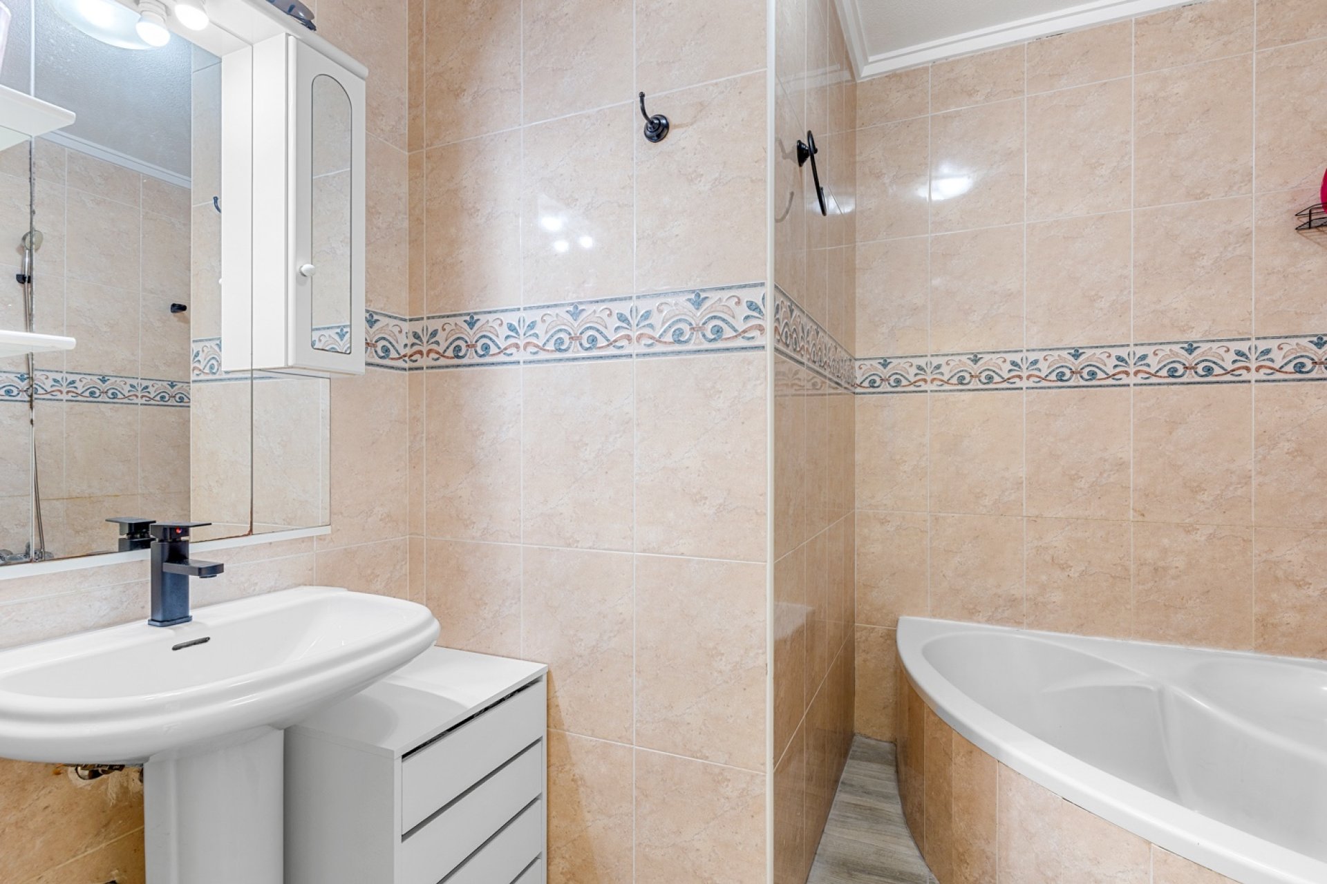 Resale - Townhouse - Ciudad Quesada - Doña pepa