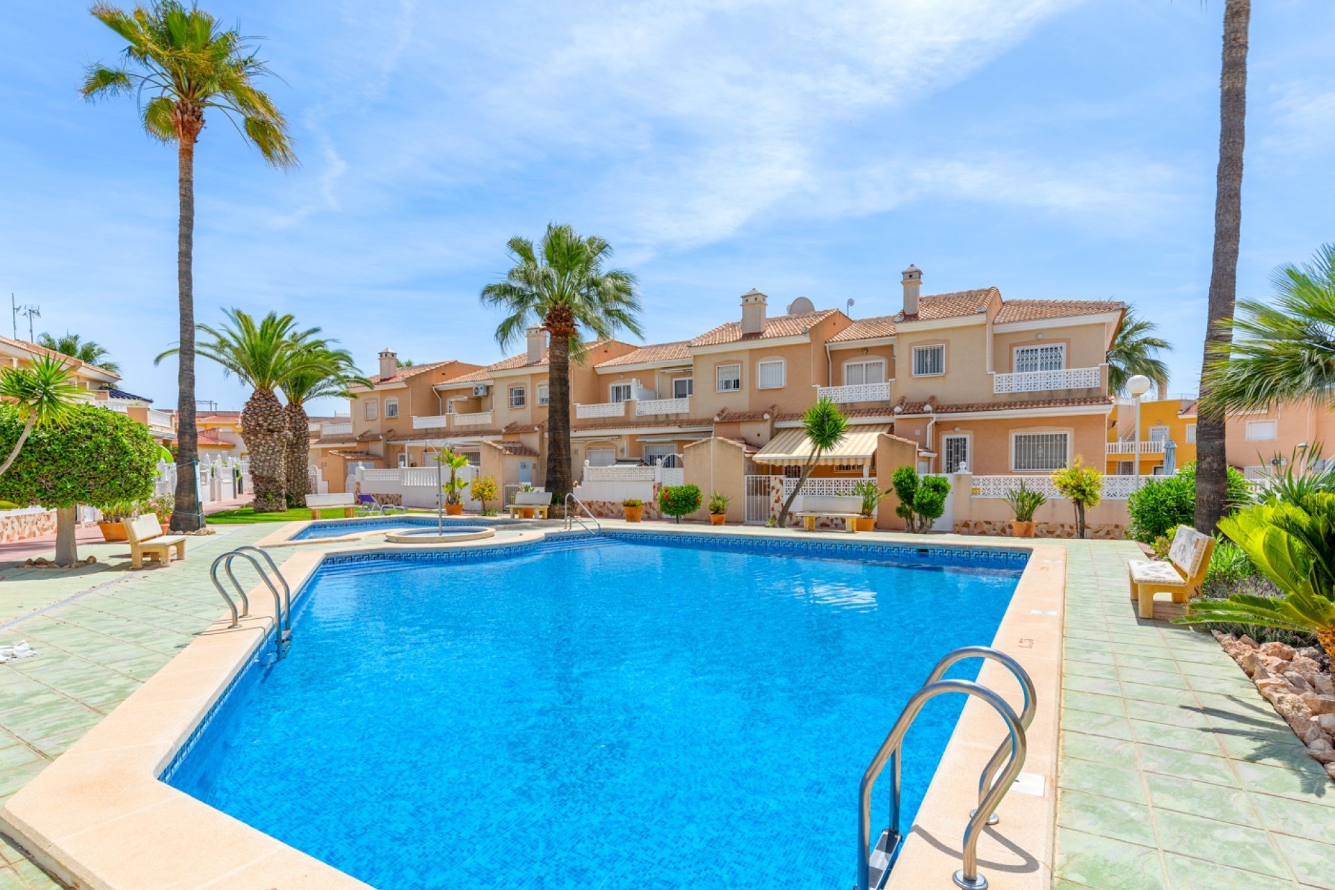Resale - Townhouse - Ciudad Quesada - Doña pepa