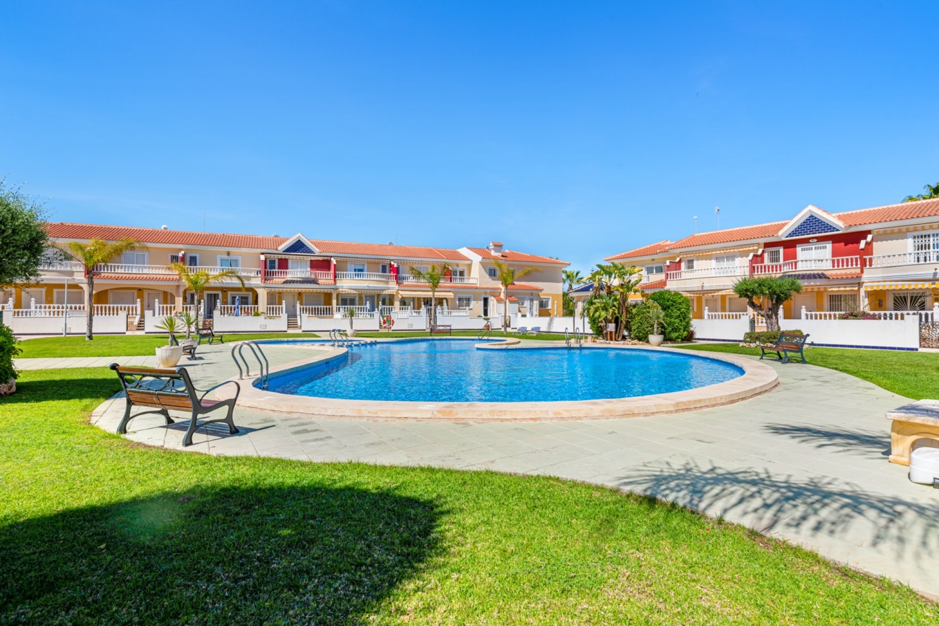 Resale - Townhouse - Ciudad Quesada - Doña pepa