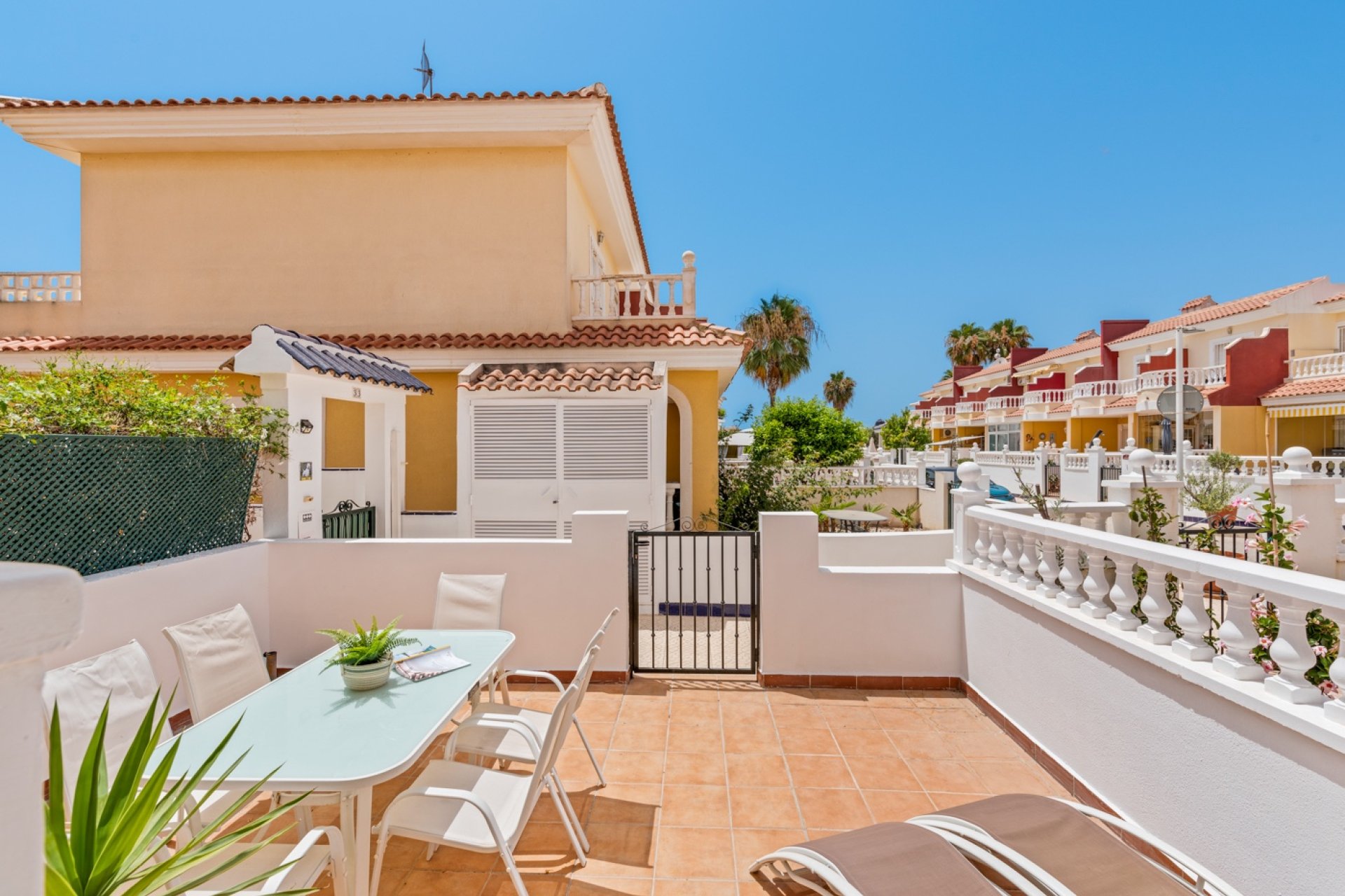 Resale - Townhouse - Ciudad Quesada - Doña pepa