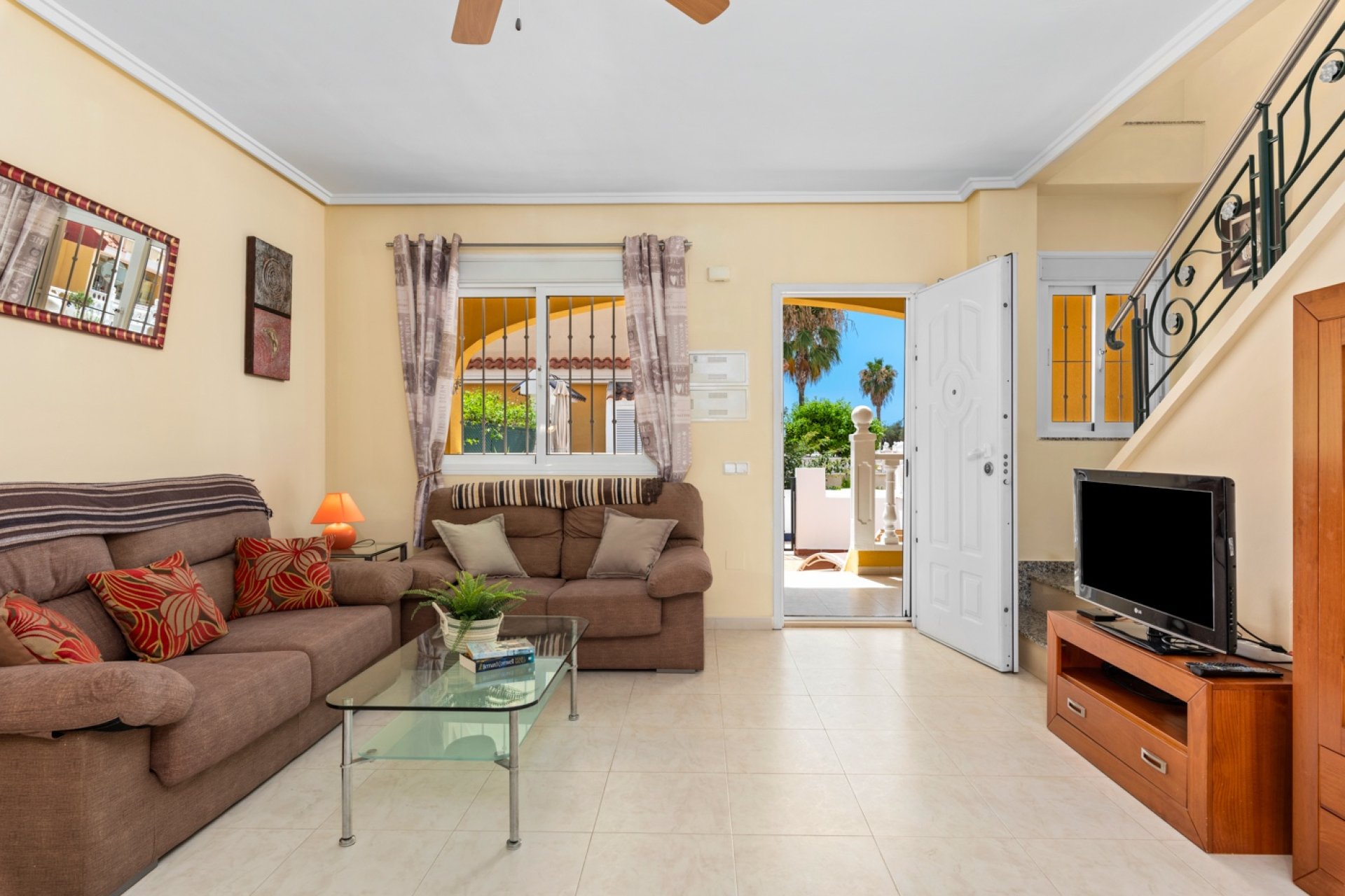 Resale - Townhouse - Ciudad Quesada - Doña pepa